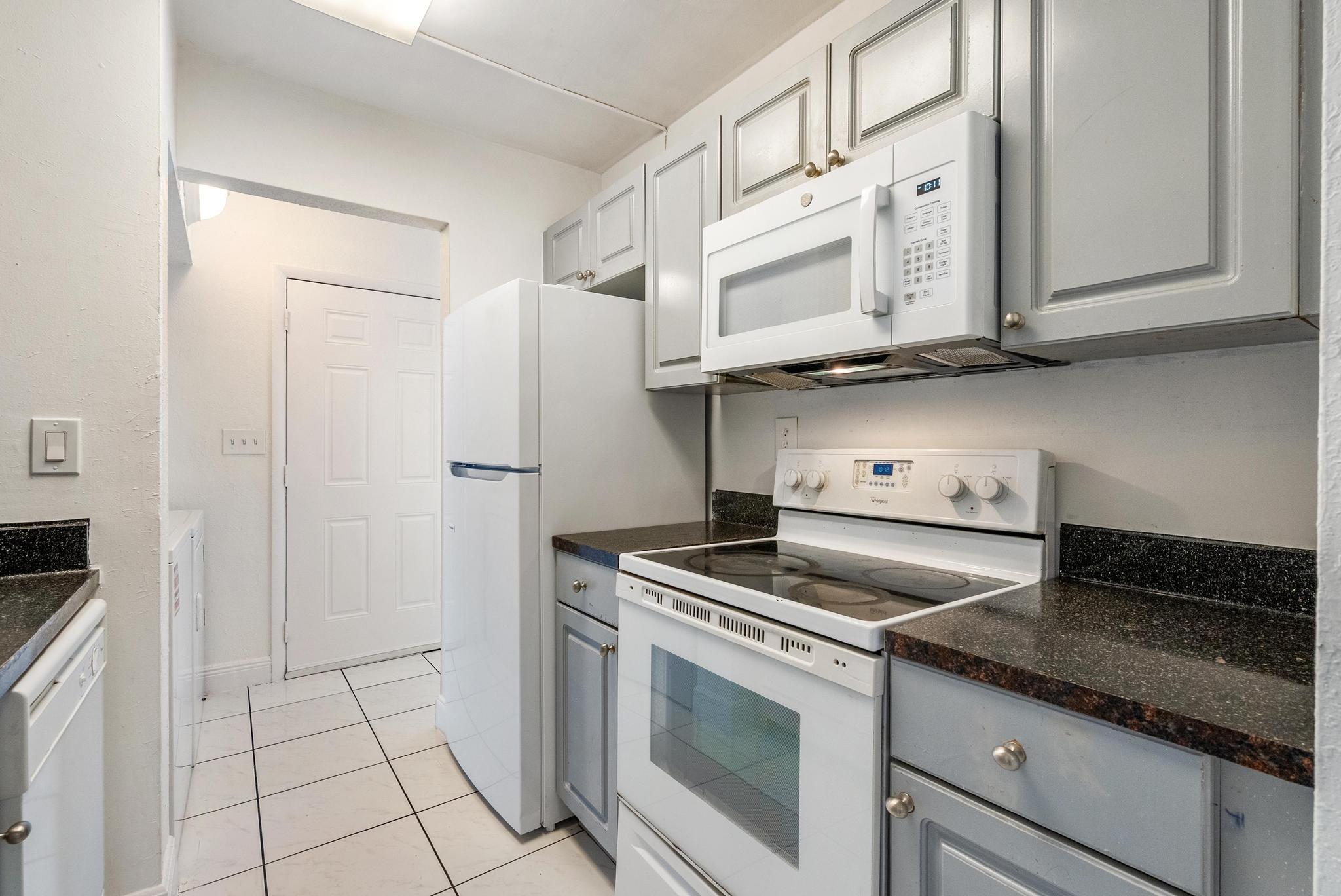 11583 NW 42nd Street 11583, Coral Springs, FL 33065