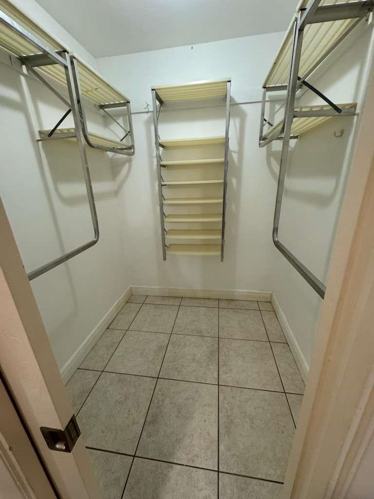 1726 NW 82nd Avenue, Coral Springs, FL 33071