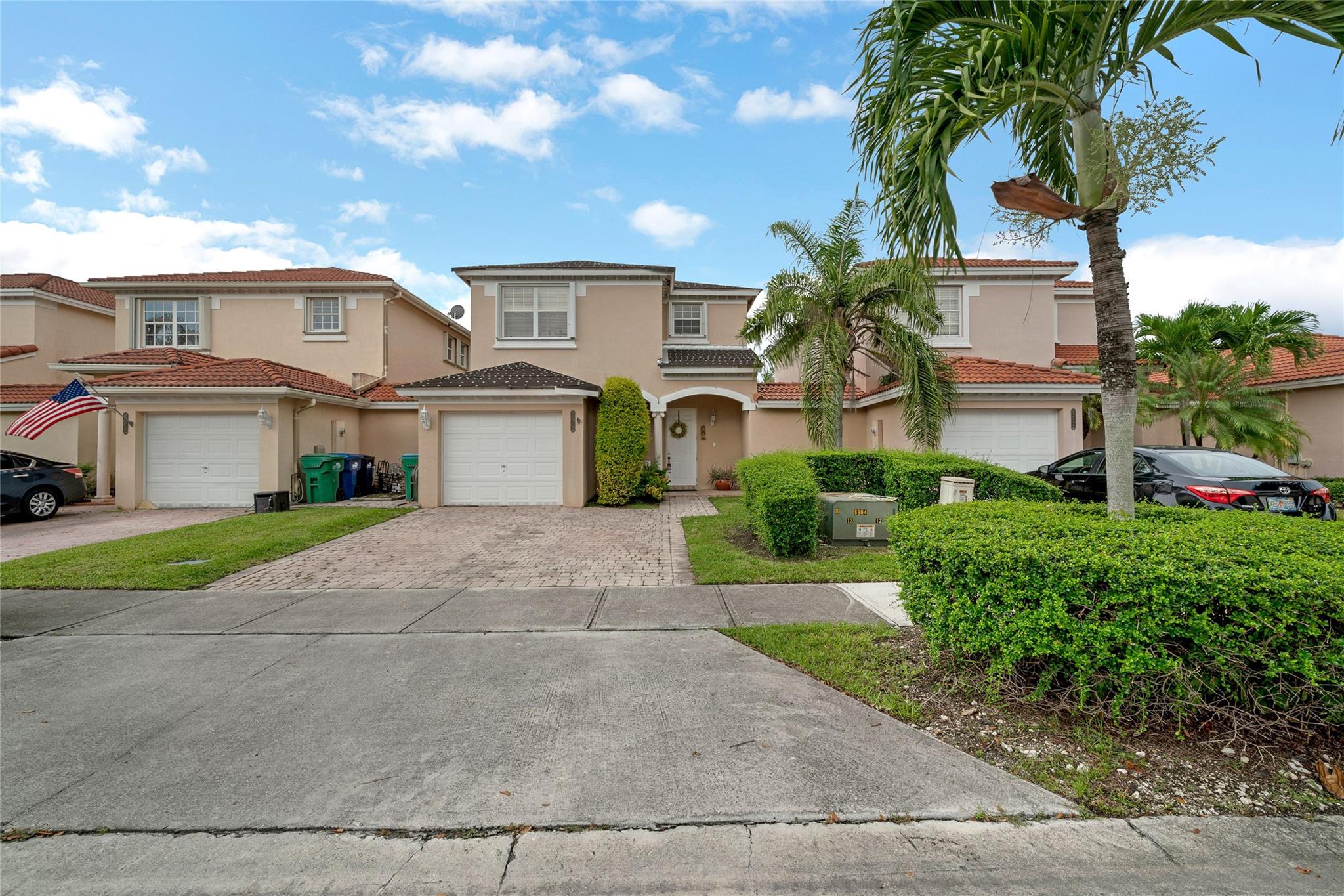 Photo for 2444 SW 152nd Path 2444, Miami, FL 33185 - listing #FX-10541444 2444 SW 152nd Path 2444, Miami, FL 33185