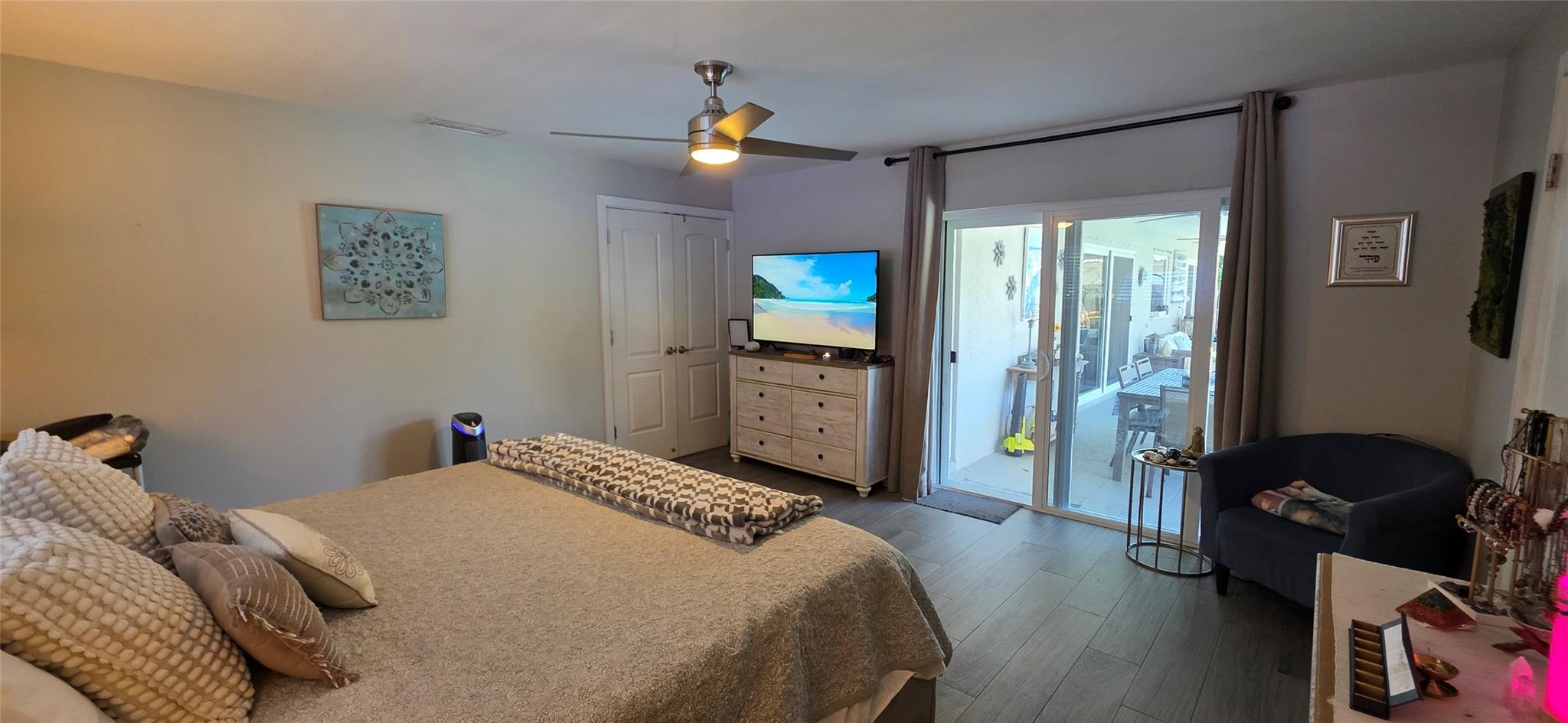 688 NW 100th Lane, Coral Springs, FL 33071