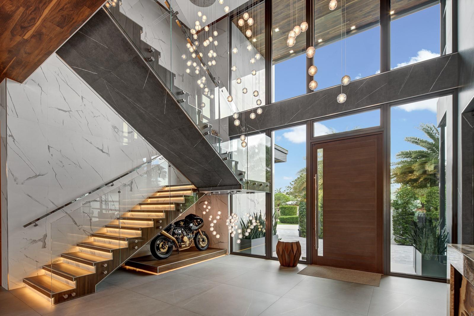 671 Middle River Drive, Fort Lauderdale, FL 33304