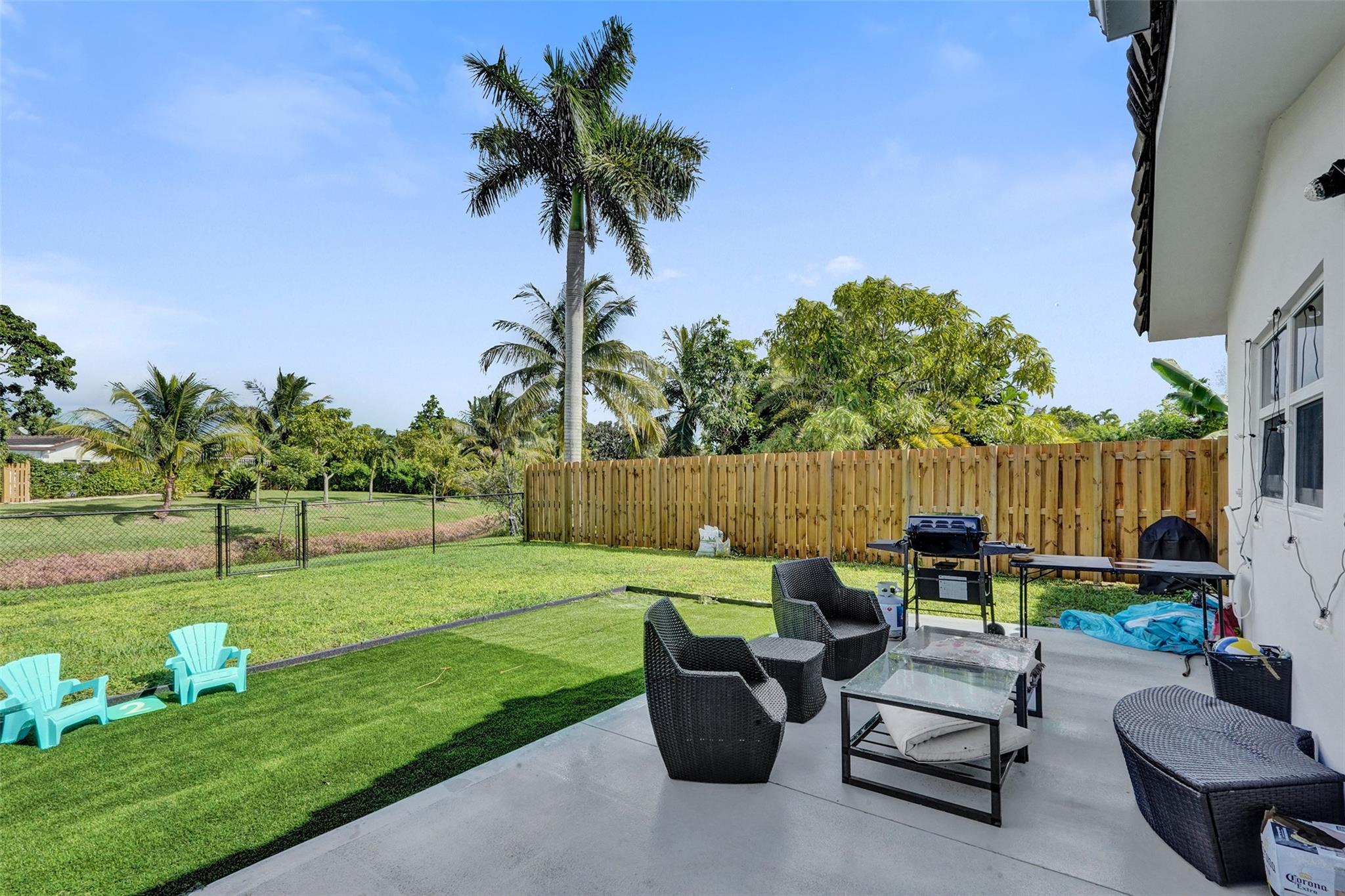 4017 NW 78 Avenue 1-2, Coral Springs, FL 33065