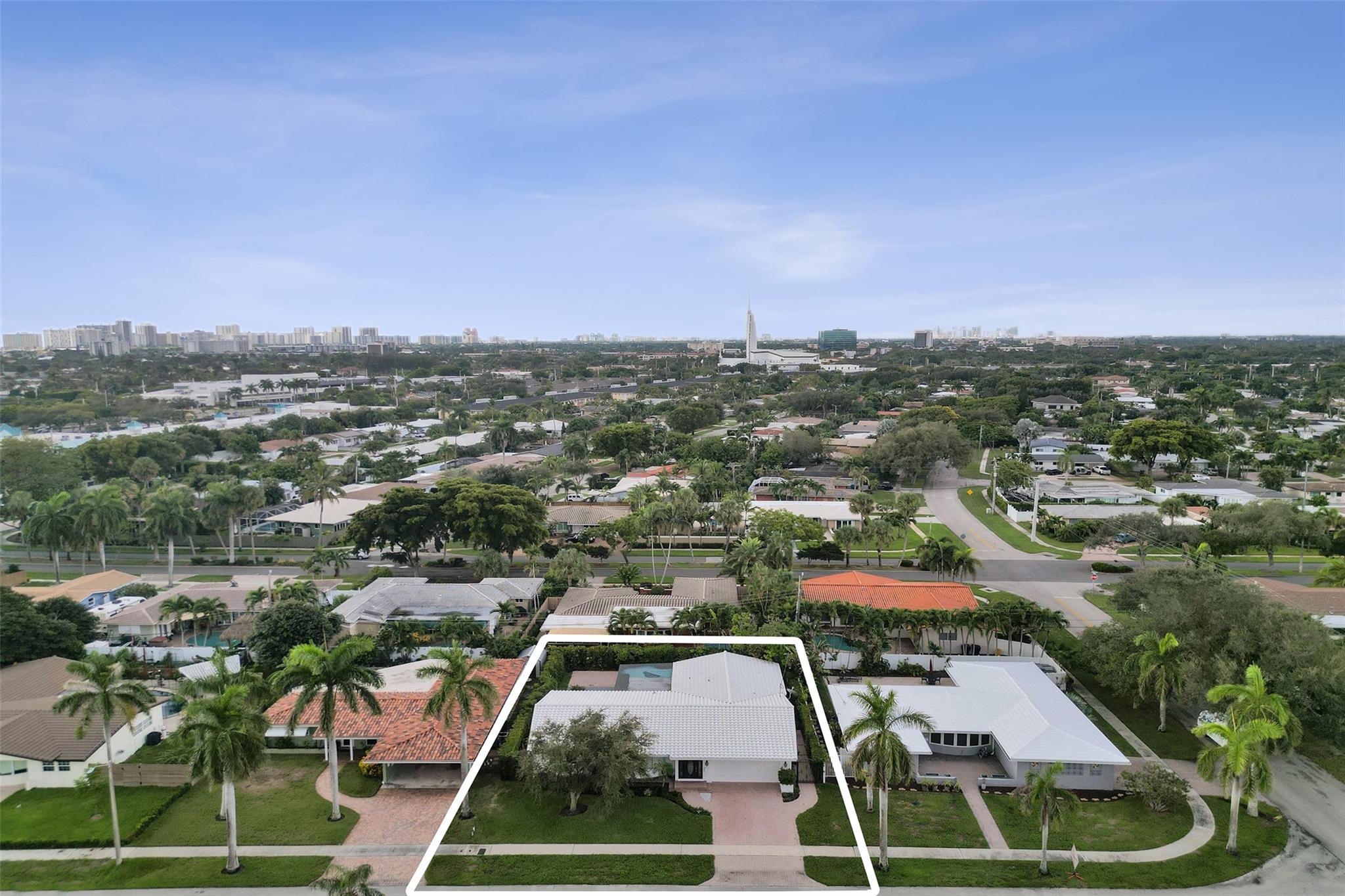 Photo for 2210 NE 61st Court, Fort Lauderdale, FL 33308 - Listing #FX-10526165 2210 NE 61st Court, Fort Lauderdale, FL 33308