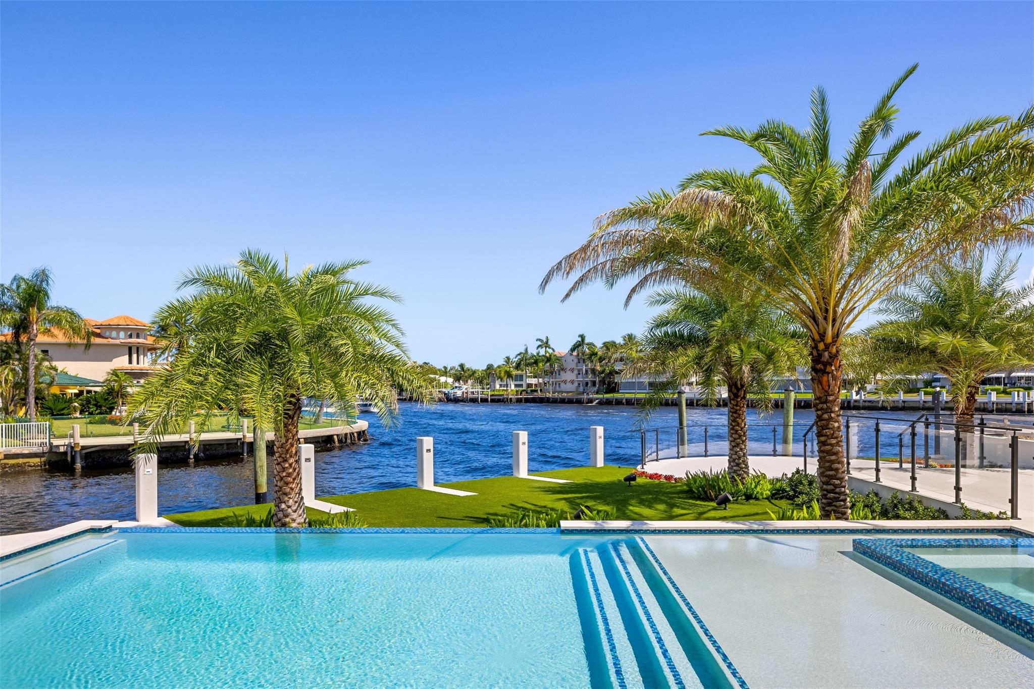 1555 SE 14th Court, Deerfield Beach, FL 33441