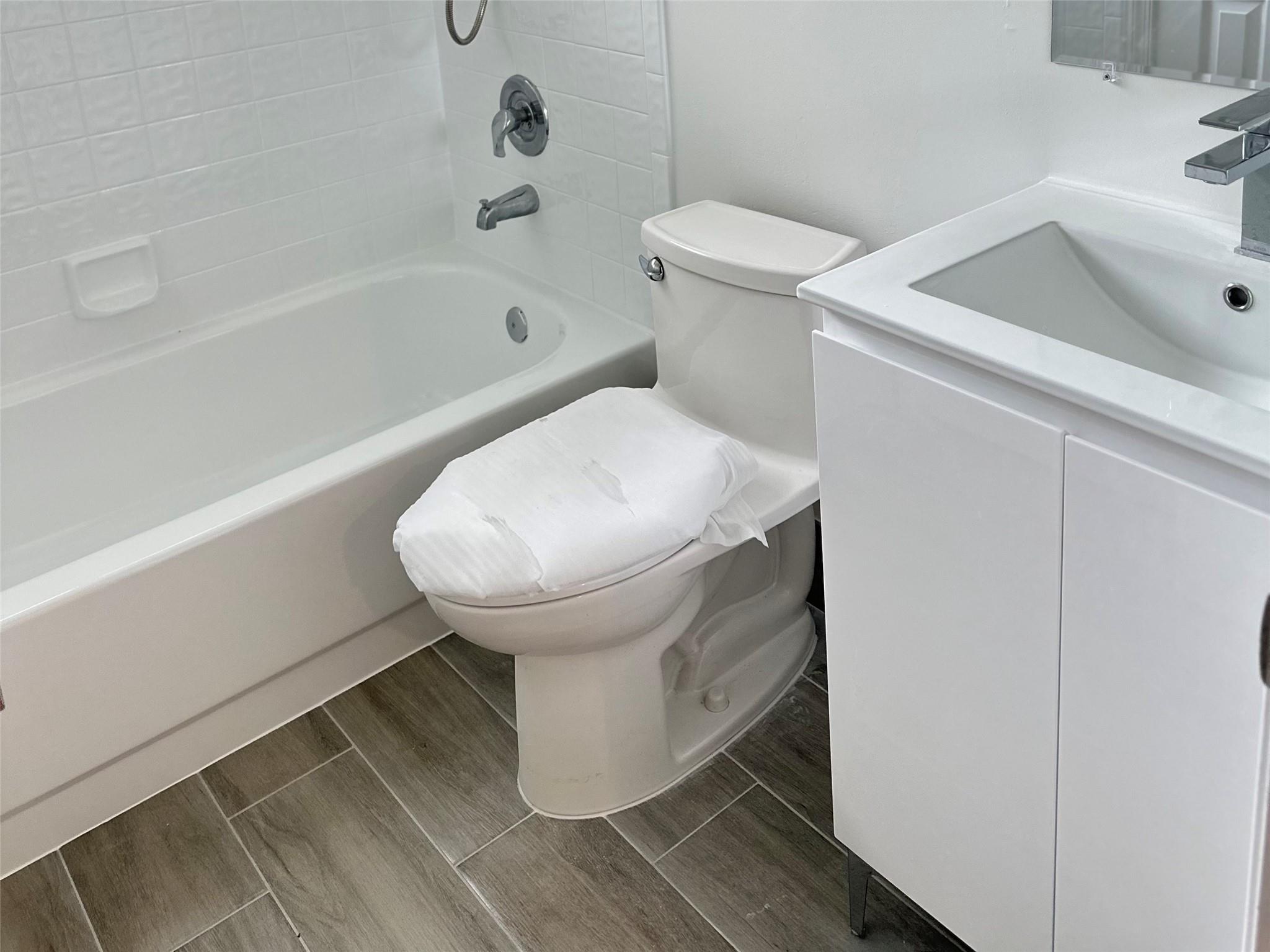 Photo for 1840 NW 94th Avenue, Plantation, FL 33322 - Listing #FX-10503111 1840 NW 94th Avenue, Plantation, FL 33322