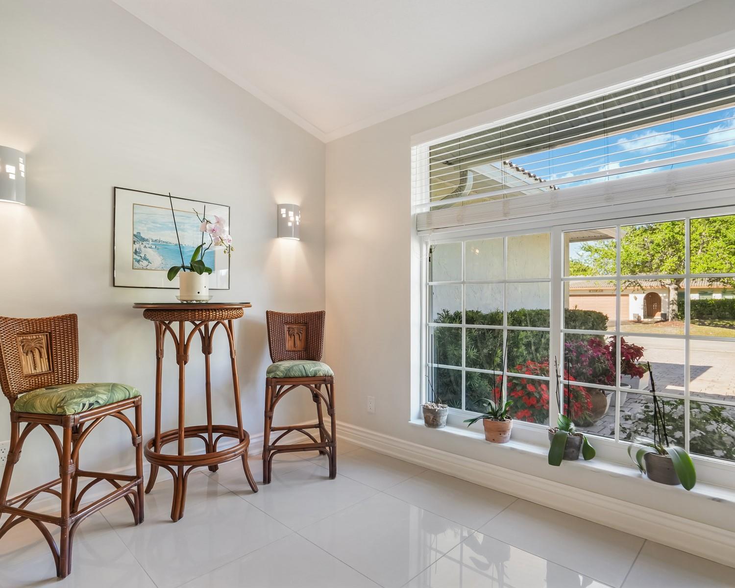 906 NW 83rd Drive, Coral Springs, FL 33071