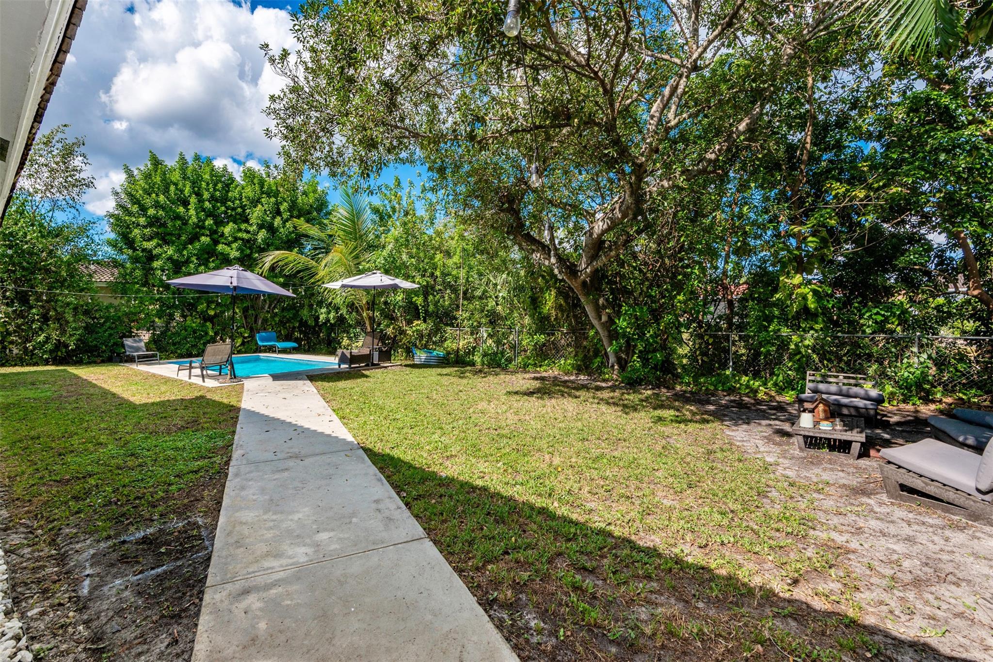 7509 NW 40th Place, Coral Springs, FL 33065