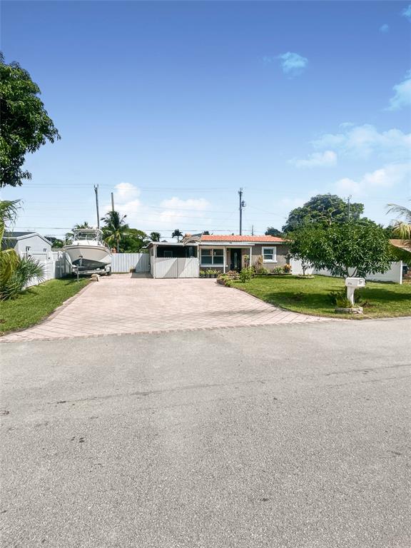 Photo for 1333 NE 25 Street, Pompano Beach, FL 33064 - Listing #FX-10409485 1333 NE 25 Street, Pompano Beach, FL 33064