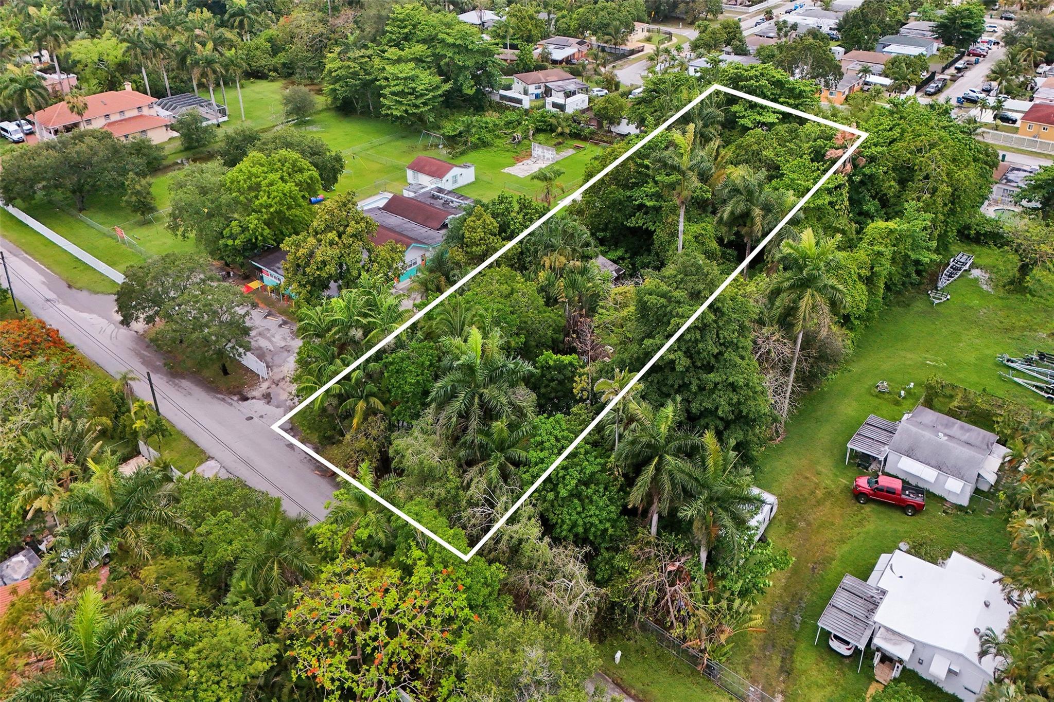 453 NE 154th Street, Miami, FL 33162