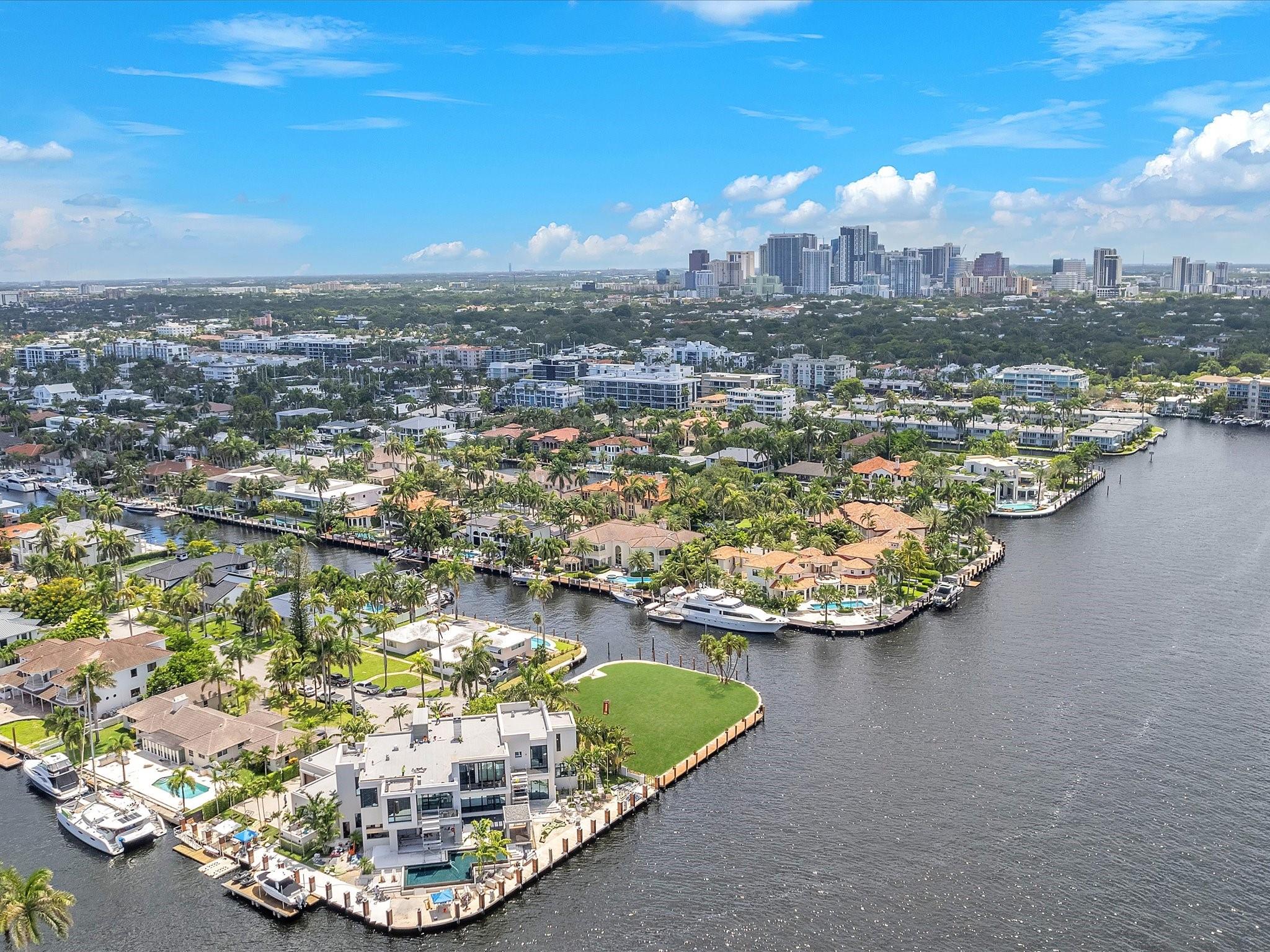 223 Royal Palm Drive, Fort Lauderdale, FL 33301