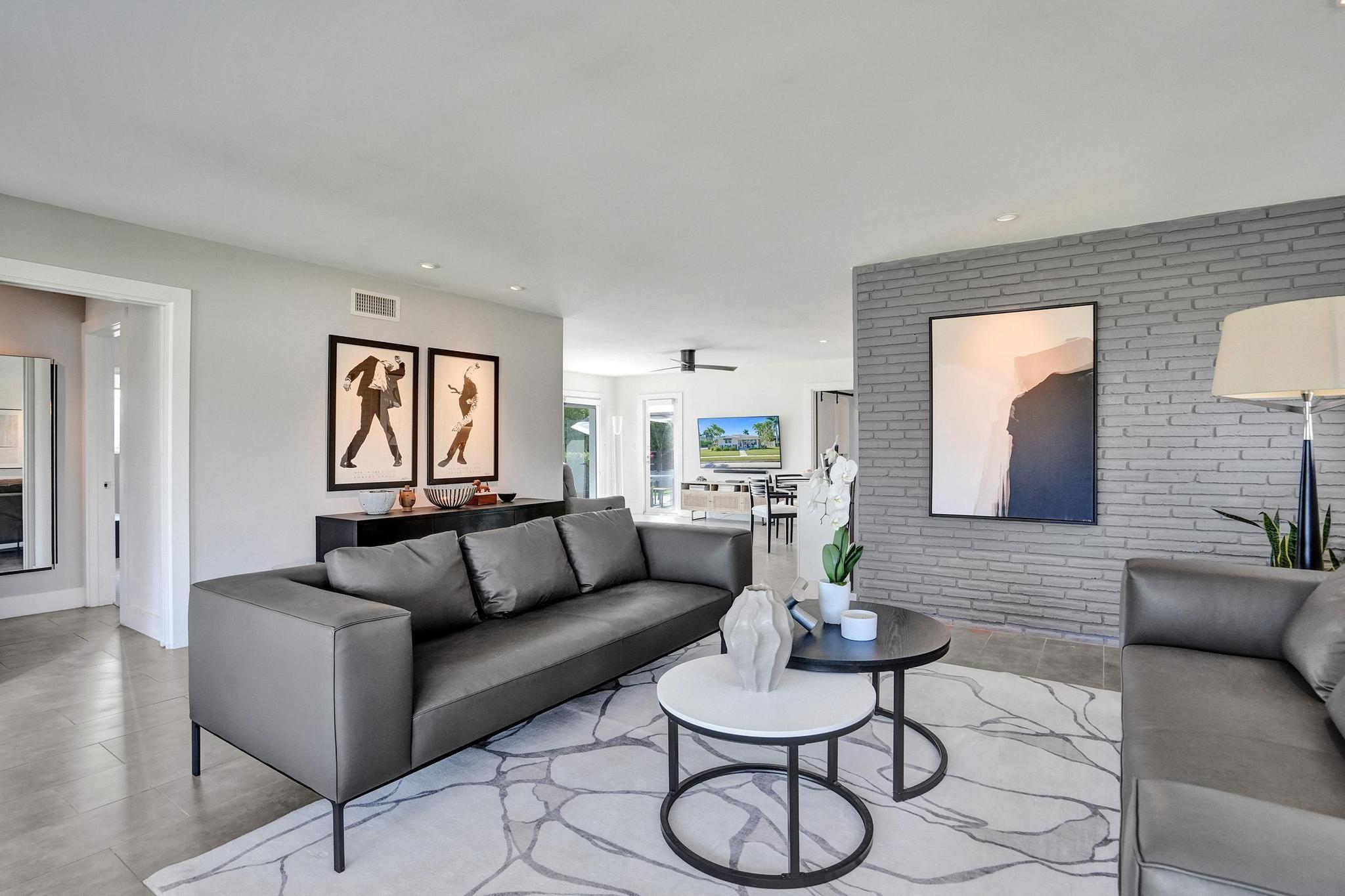 Photo for 800 Polk Street, Hollywood, FL 33019 - Listing #FX-10518579 800 Polk Street, Hollywood, FL 33019