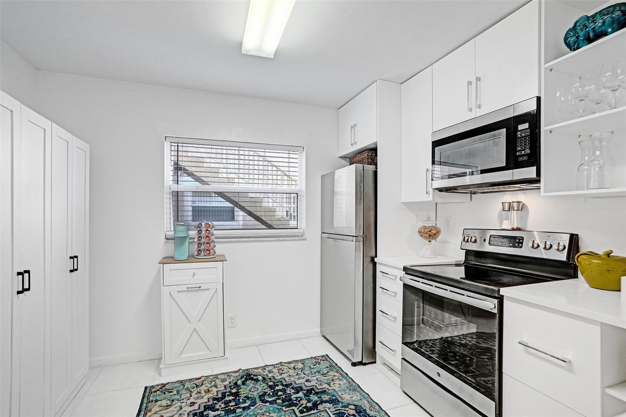 12131 Royal Palm Boulevard #2E, Coral Springs, FL 33065