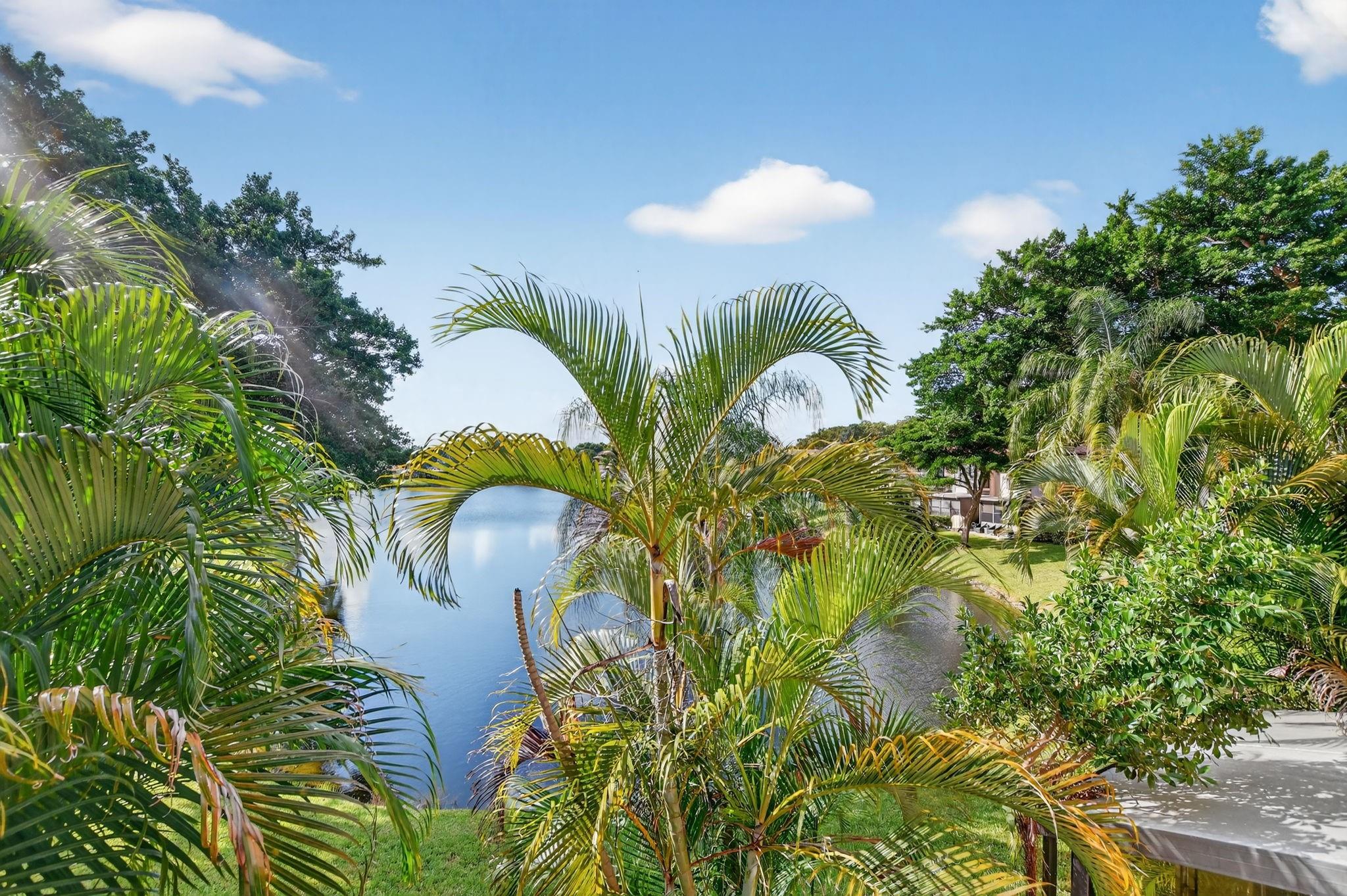 21476 Juego Circle 8C, Boca Raton, FL 33433