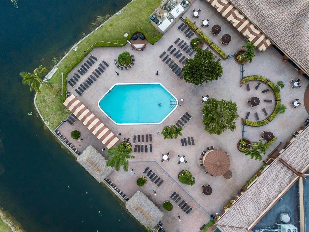 Photo for 9460 Sunrise Lakes Boulevard, 106, Sunrise, FL 33322 - Listing #FX-10526719 9460 Sunrise Lakes Boulevard, 106, Sunrise, FL 33322