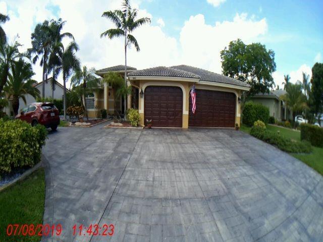 Photo for 5062 Kensington Circle, Coral Springs, FL 33076 - Listing #FX-10546109 5062 Kensington Circle, Coral Springs, FL 33076