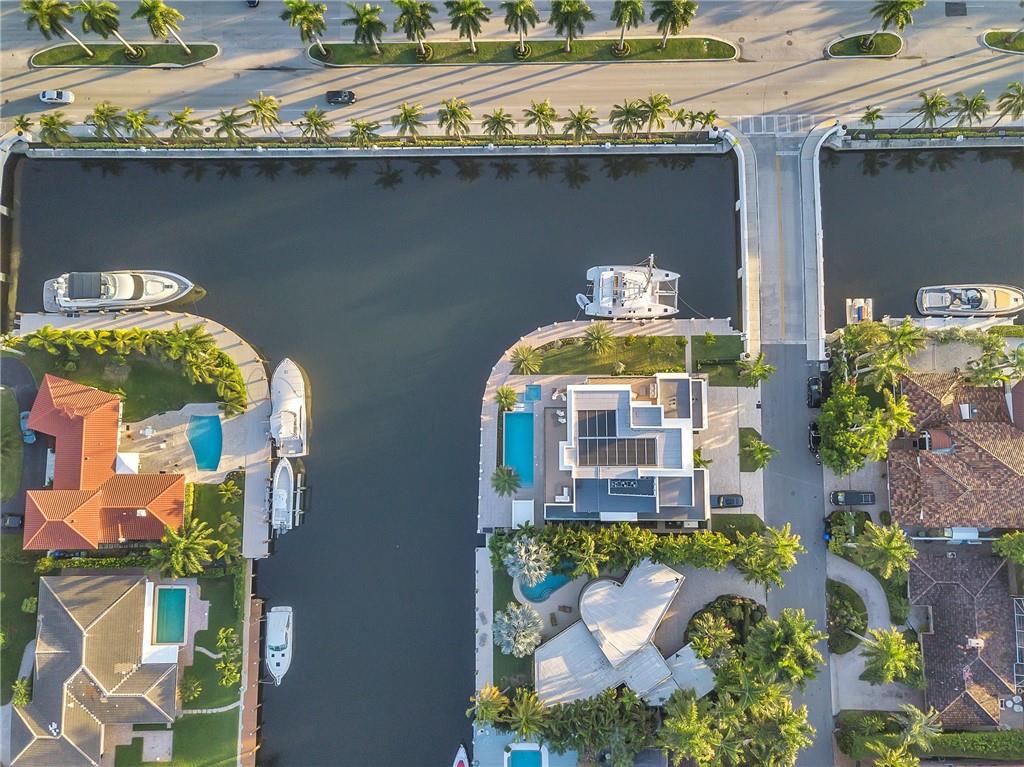 2 Fiesta Way, Fort Lauderdale, FL 33301