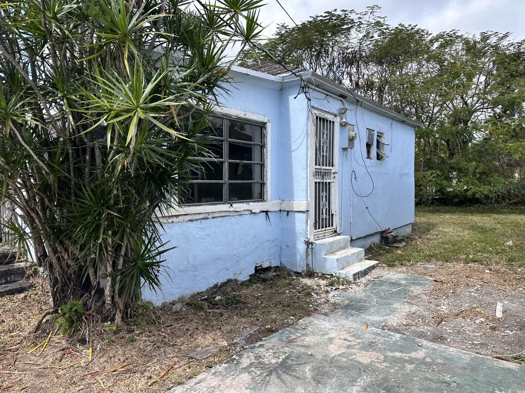 2161 NW 50th Street, Miami, FL 33142