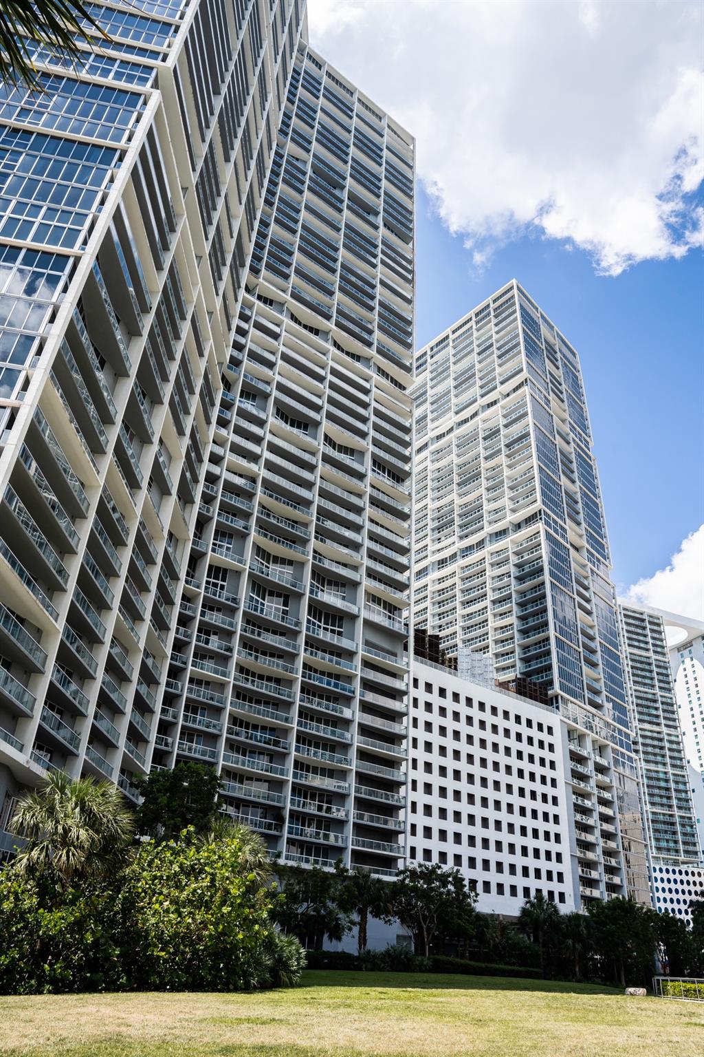 Photo for 475 Brickell Avenue, 1408, Miami, FL 33131 - Listing #FX-10499724 475 Brickell Avenue, 1408, Miami, FL 33131