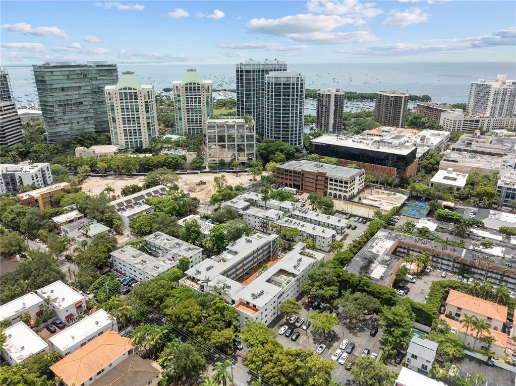 2924 Day Avenue N211, Miami, FL 33133