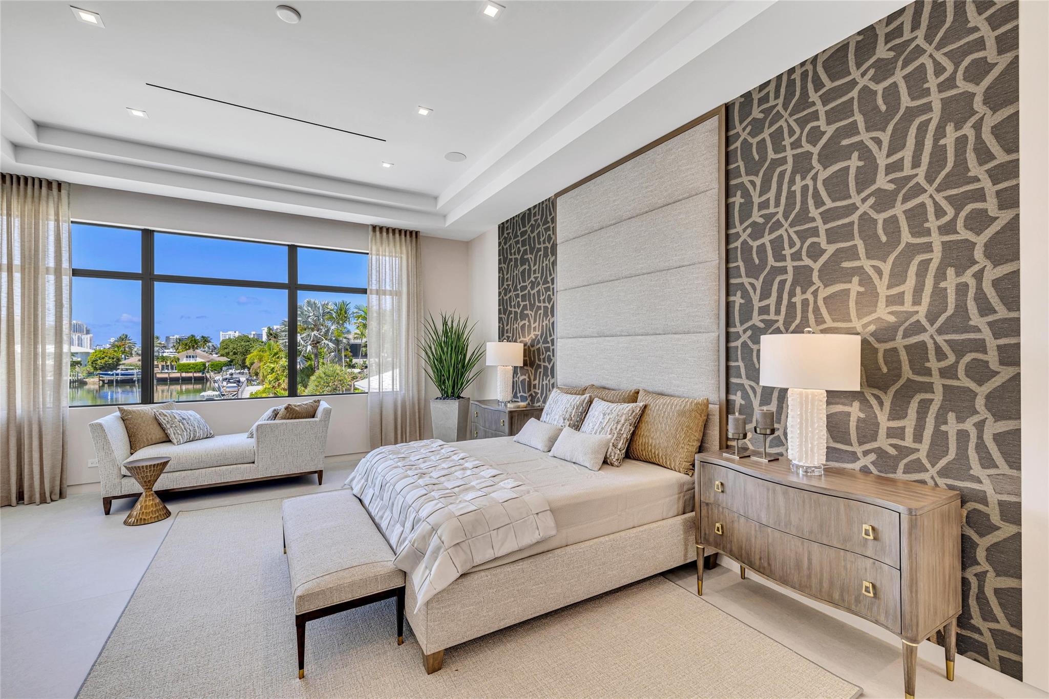 51 Isla Bahia Drive, Fort Lauderdale, FL 33316