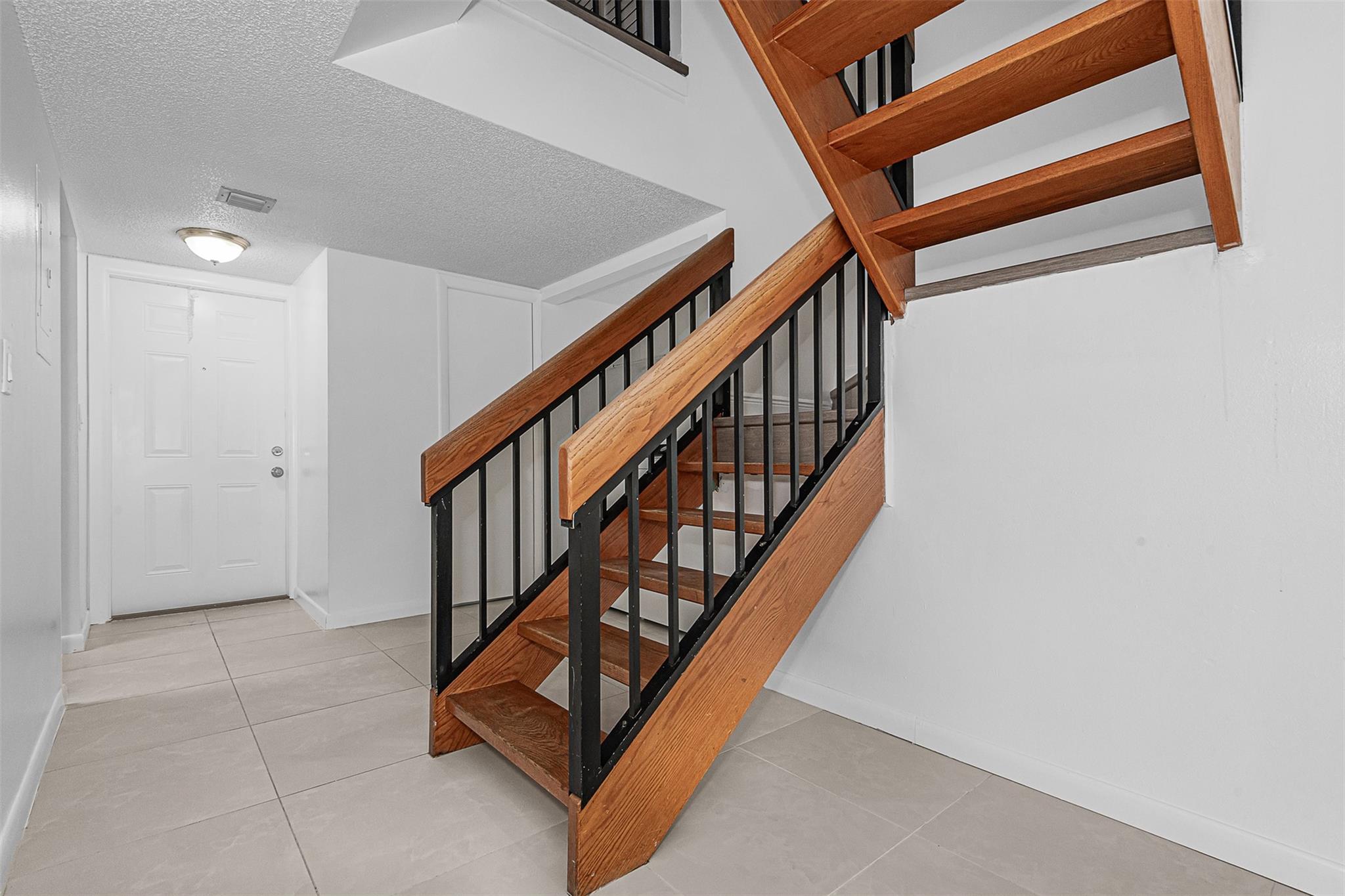 11430 NW 45th Street, Coral Springs, FL 33065