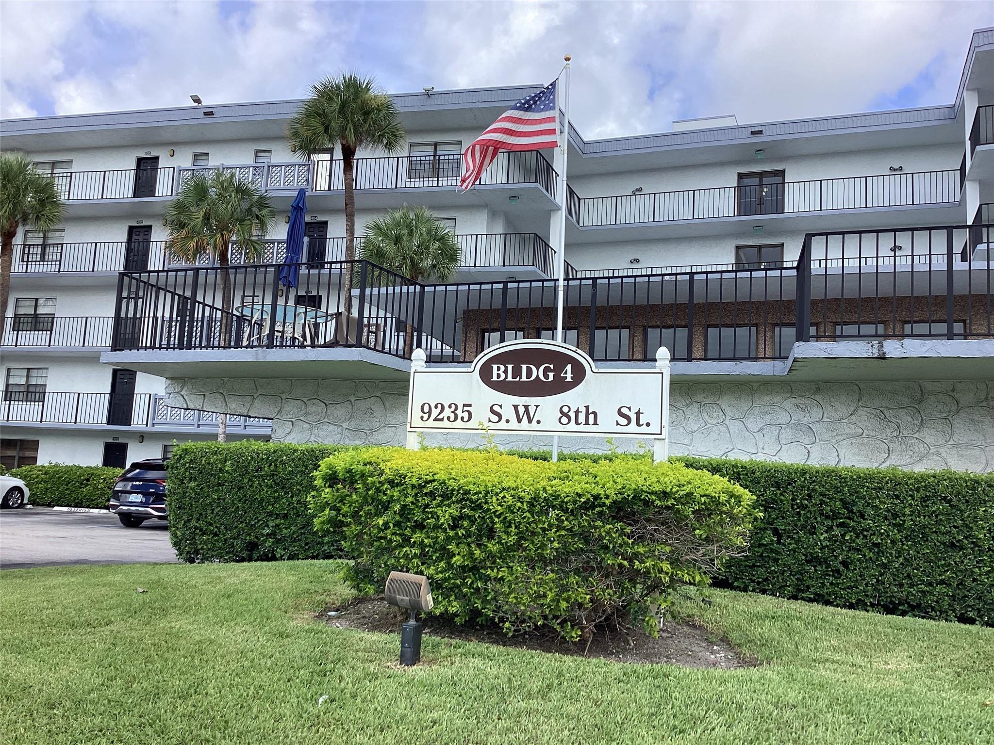 Photo for 9235 SW 8th Street, 509, Boca Raton, FL 33428 - listing #FX-10526217 9235 SW 8th Street, 509, Boca Raton, FL 33428