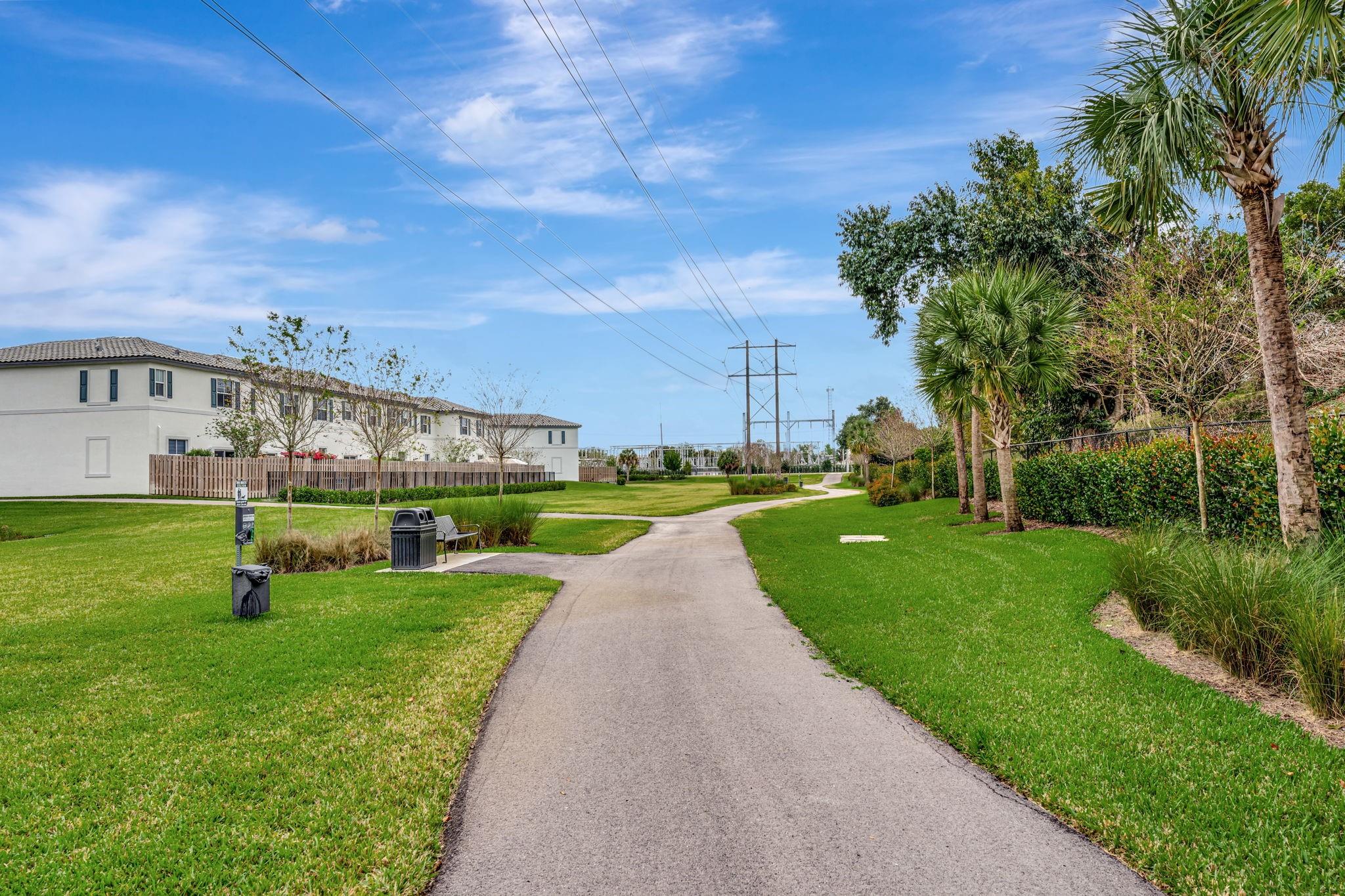 4668 NW 120th Way, Coral Springs, FL 33076