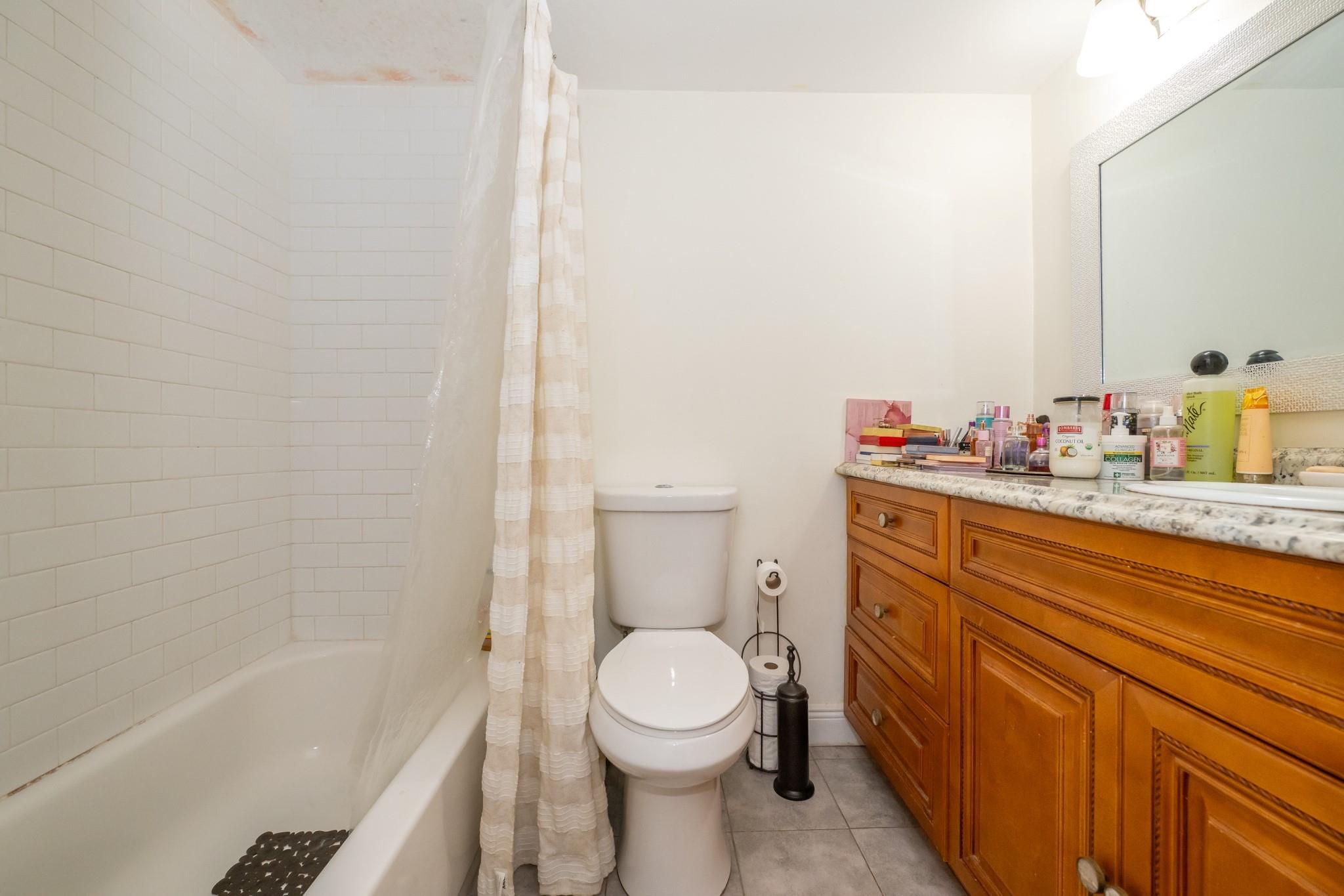 8821 NW 38th Drive 205A, Coral Springs, FL 33065