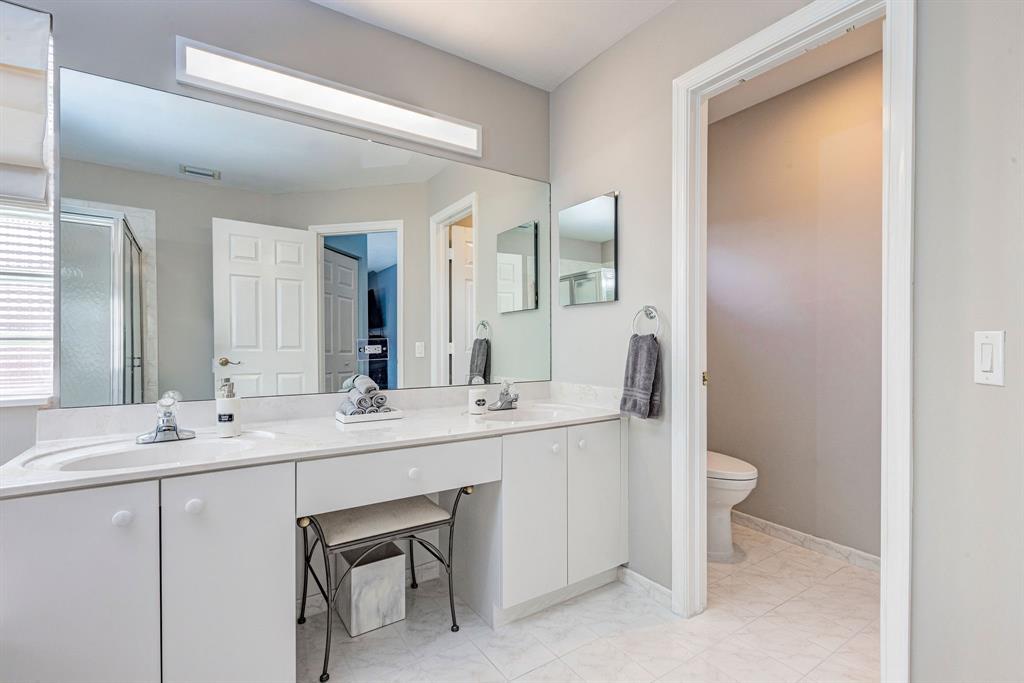 Photo for 1104 Hidden Valley Way, Weston, FL 33327 - Listing #FX-10435153 1104 Hidden Valley Way, Weston, FL 33327