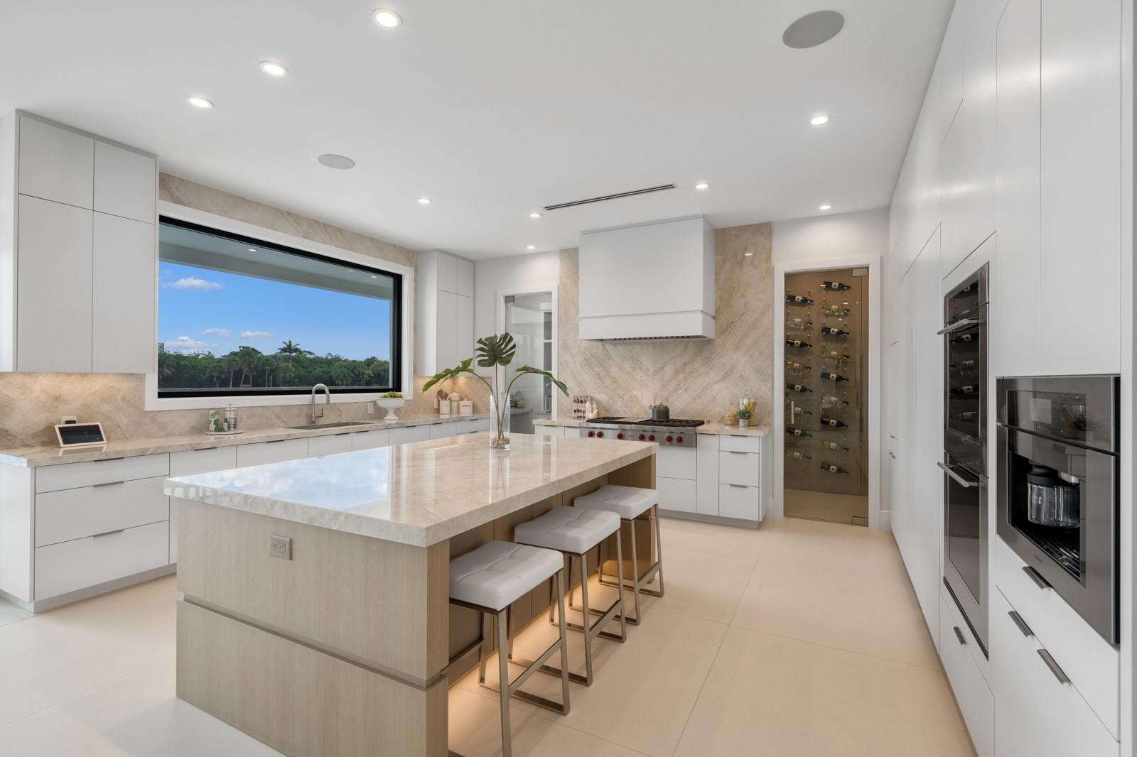 2010 Intracoastal Drive, Fort Lauderdale, FL 33305