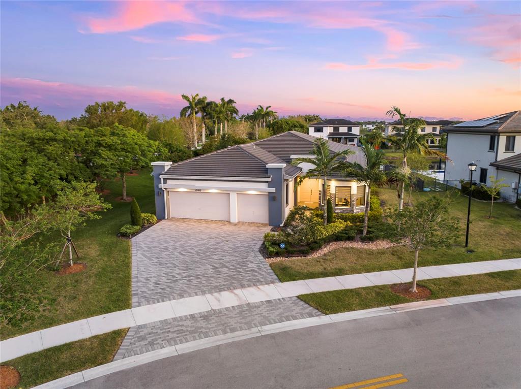 Photo for 10410 S Lago Vista Circle, Parkland, FL 33076 - Listing #FX-10434740 10410 S Lago Vista Circle, Parkland, FL 33076