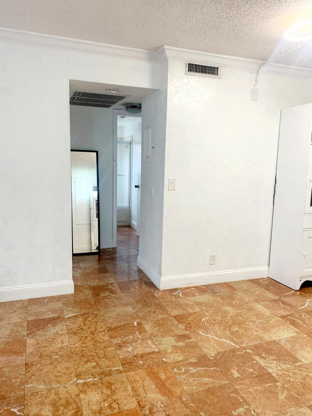 10234 Twin Lakes Drive 16-D, Coral Springs, FL 33071