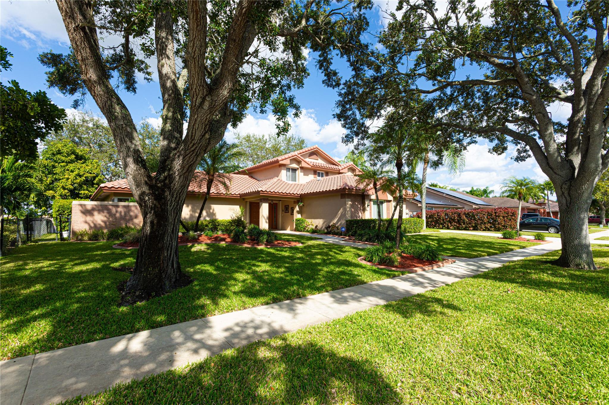 Photo for 19921 NW 4th Street, Pembroke Pines, FL 33029 - listing #FX-10537381 19921 NW 4th Street, Pembroke Pines, FL 33029