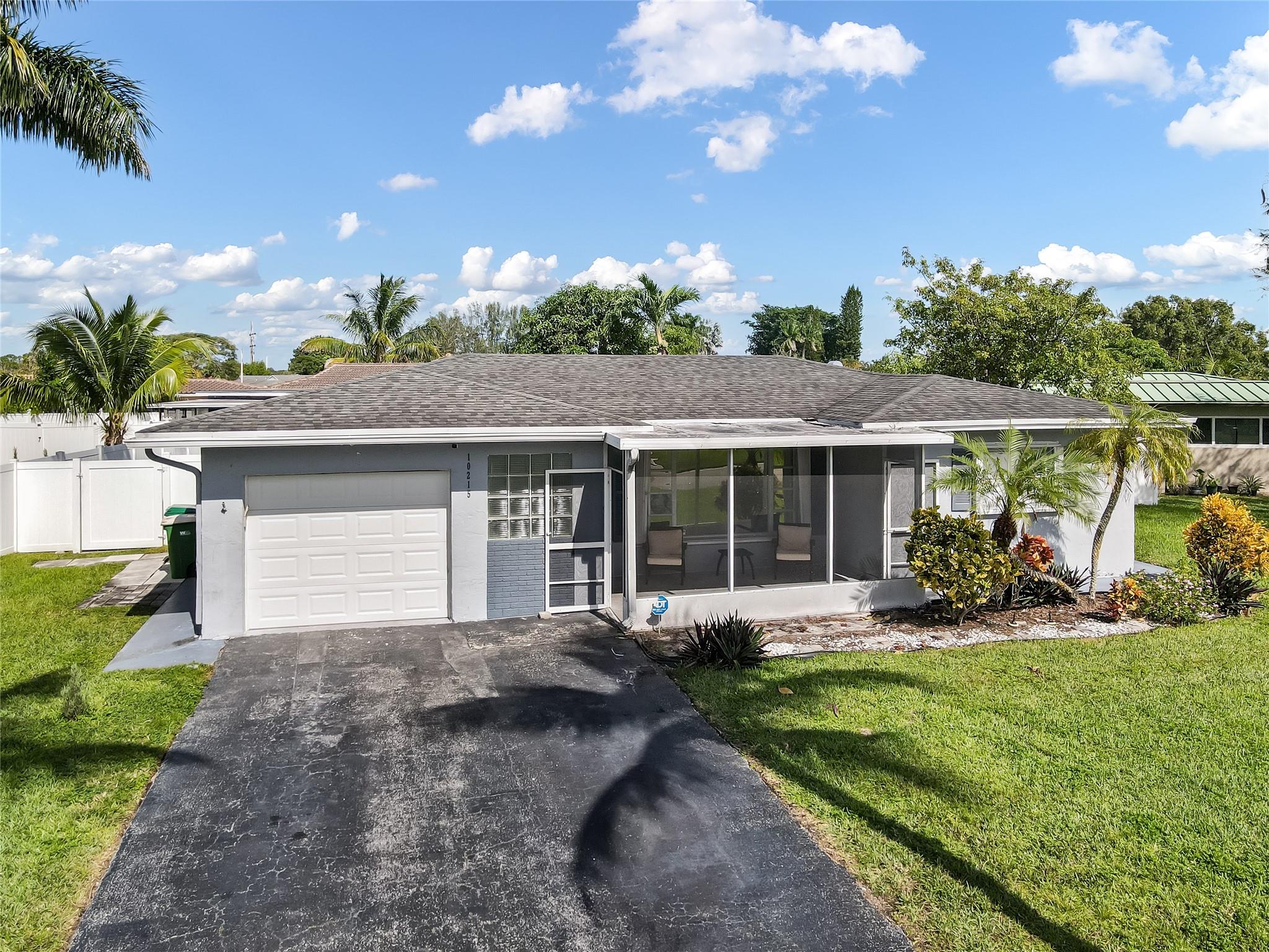 Photo for 10215 NW 80th Drive, Tamarac, FL 33321 - listing #FX-10536779 10215 NW 80th Drive, Tamarac, FL 33321