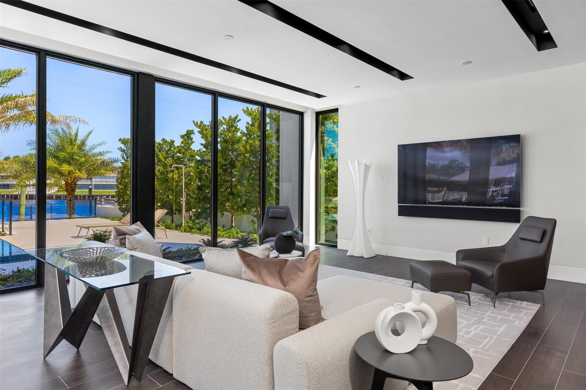 1555 SE 14th Court, Deerfield Beach, FL 33441