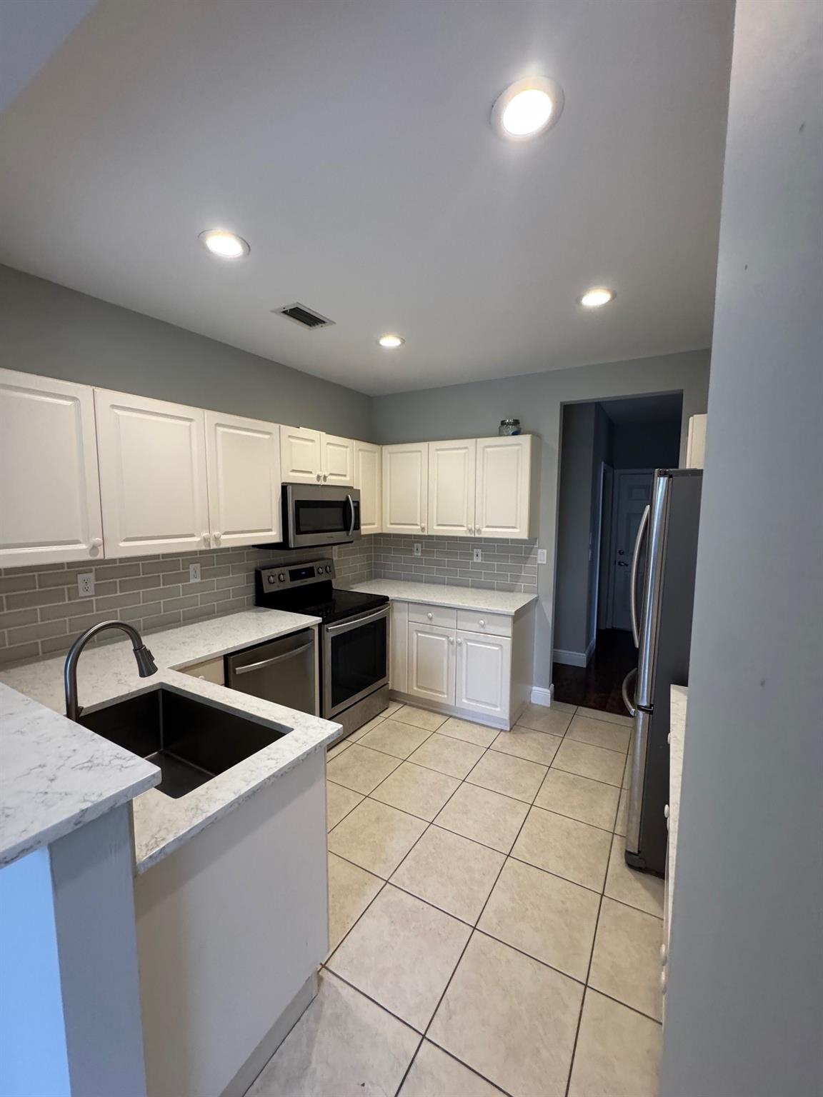 12502 NW 56th Street 12502, Coral Springs, FL 33076