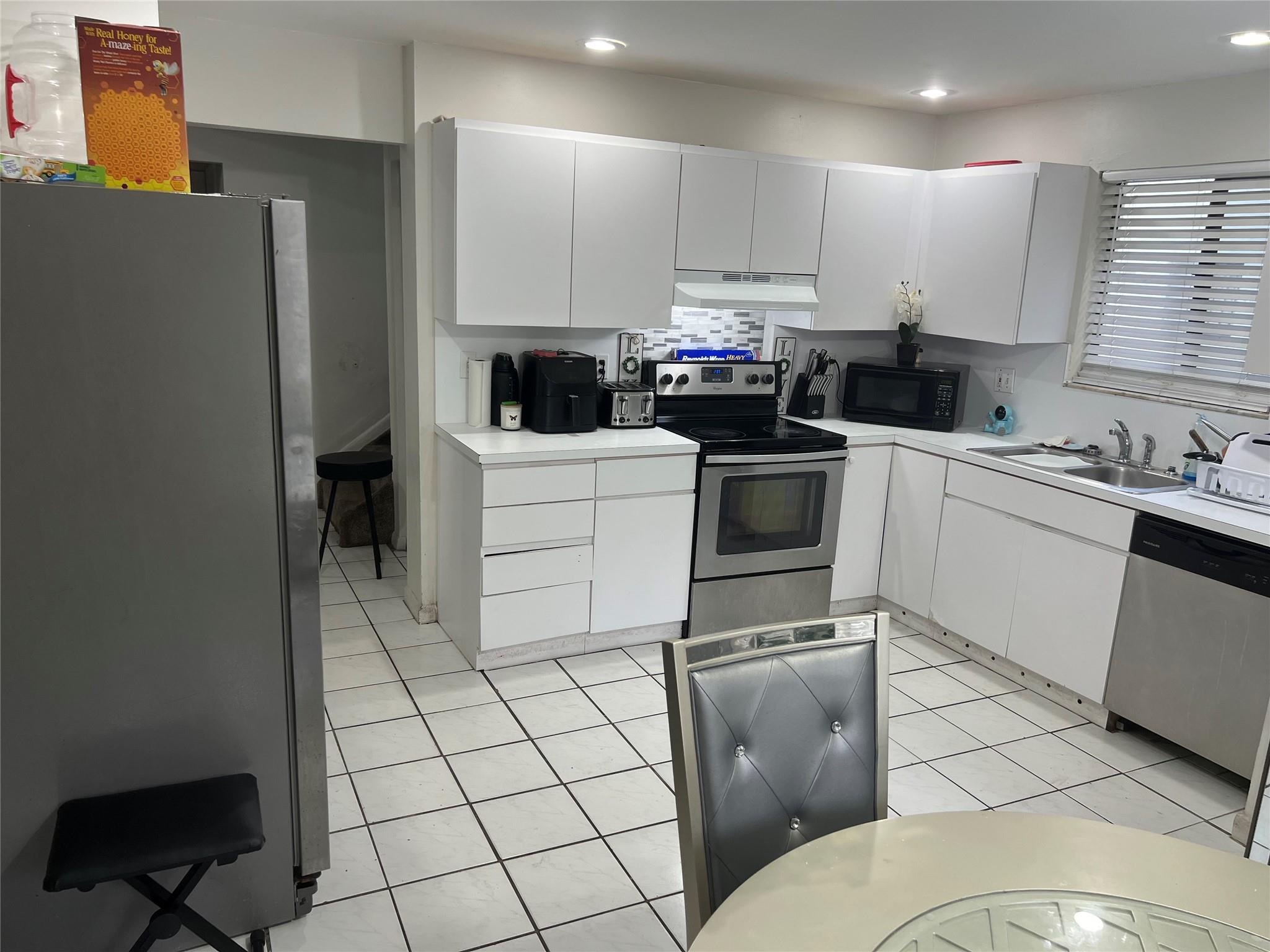 11530-32 NW 43rd Street 11530-32, Coral Springs, FL 33065