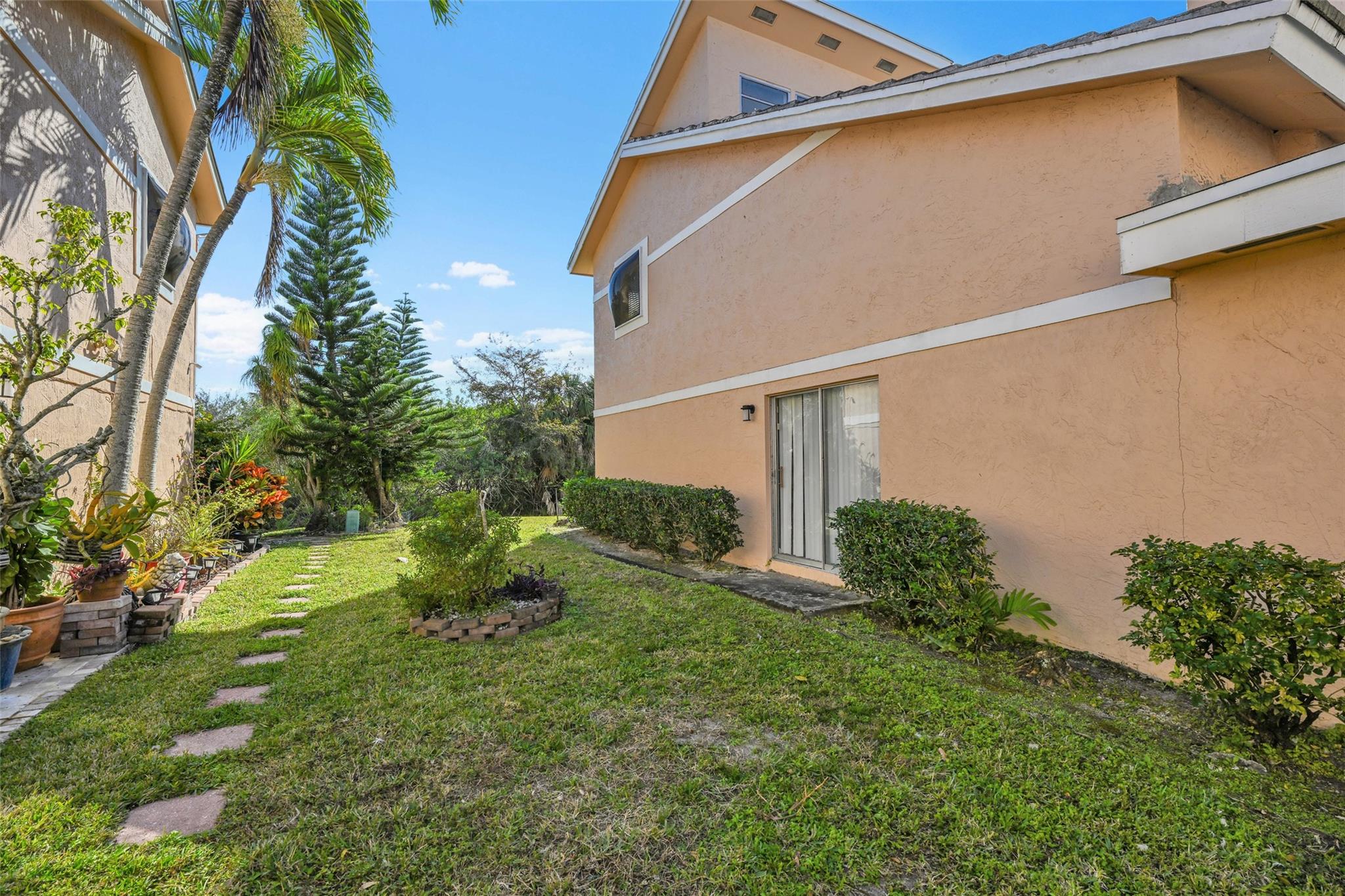 4011 Coral Springs Drive 4011, Coral Springs, FL 33065