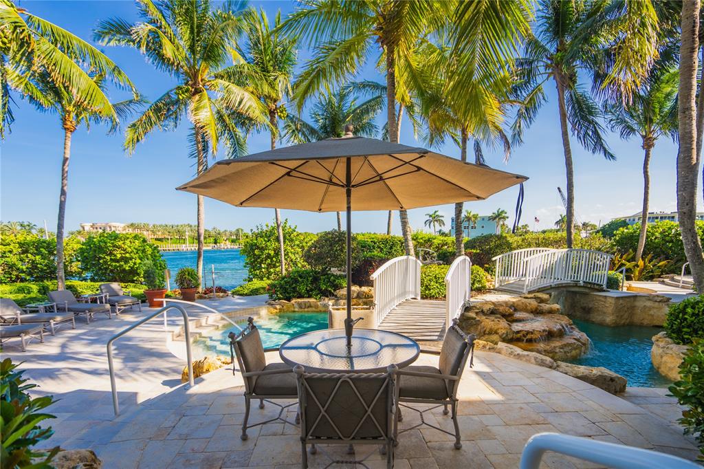 2900 NE 31st Avenue, Lighthouse Point, FL 33064