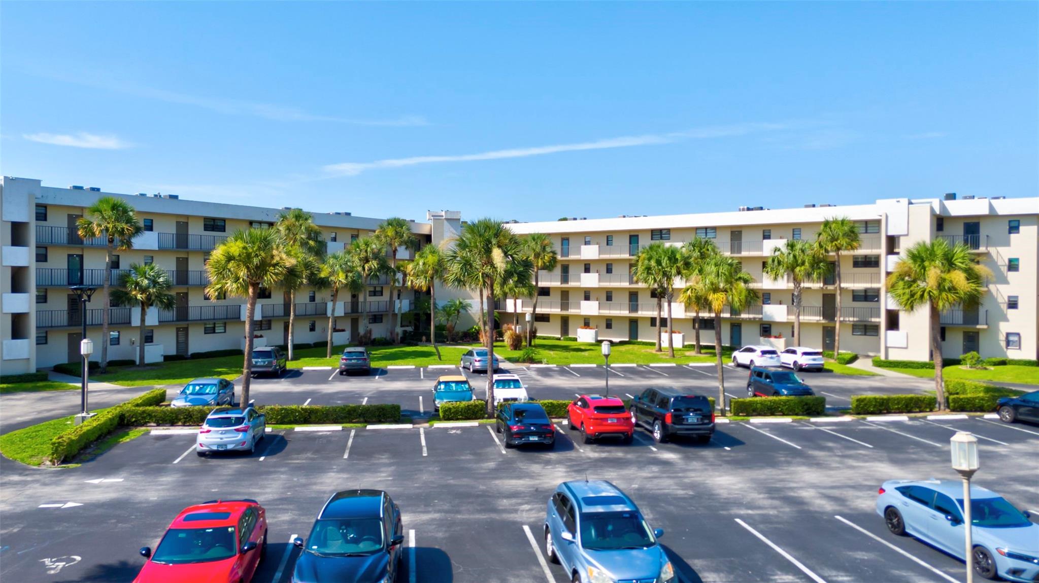 Photo for 2440 Deer Creek Country Club Boulevard, 204-C, Deerfield Beach, FL 33442 - Listing #FX-10495927 2440 Deer Creek Country Club Boulevard, 204-C, Deerfield Beach, FL 33442