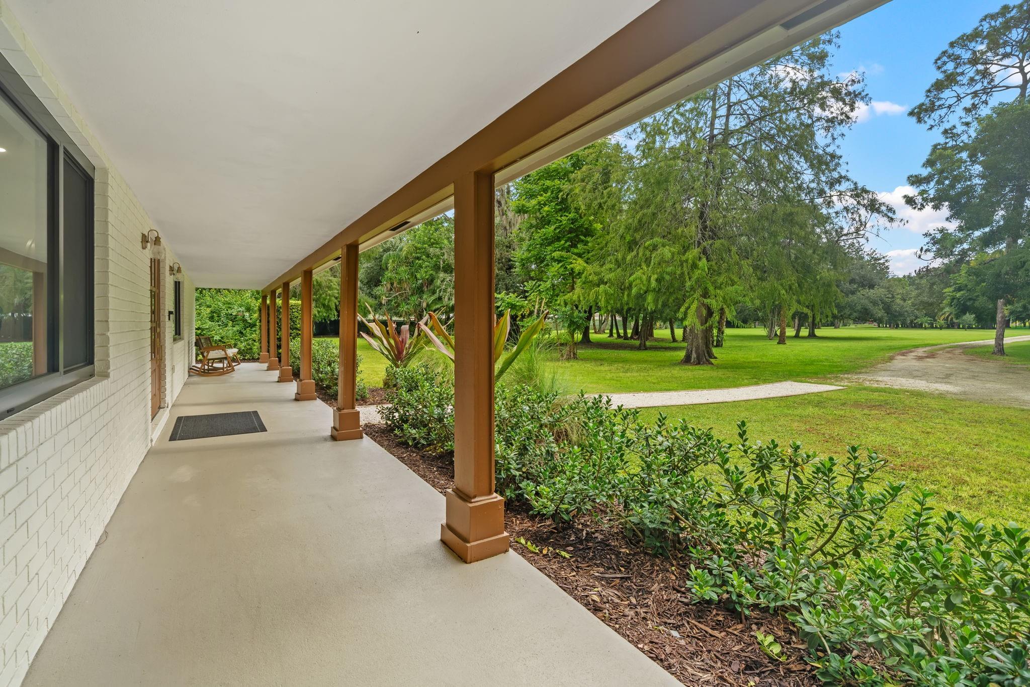 Photo for 3547 B Road, Loxahatchee Groves, FL 33470 - Listing #FX-10526166 3547 B Road, Loxahatchee Groves, FL 33470