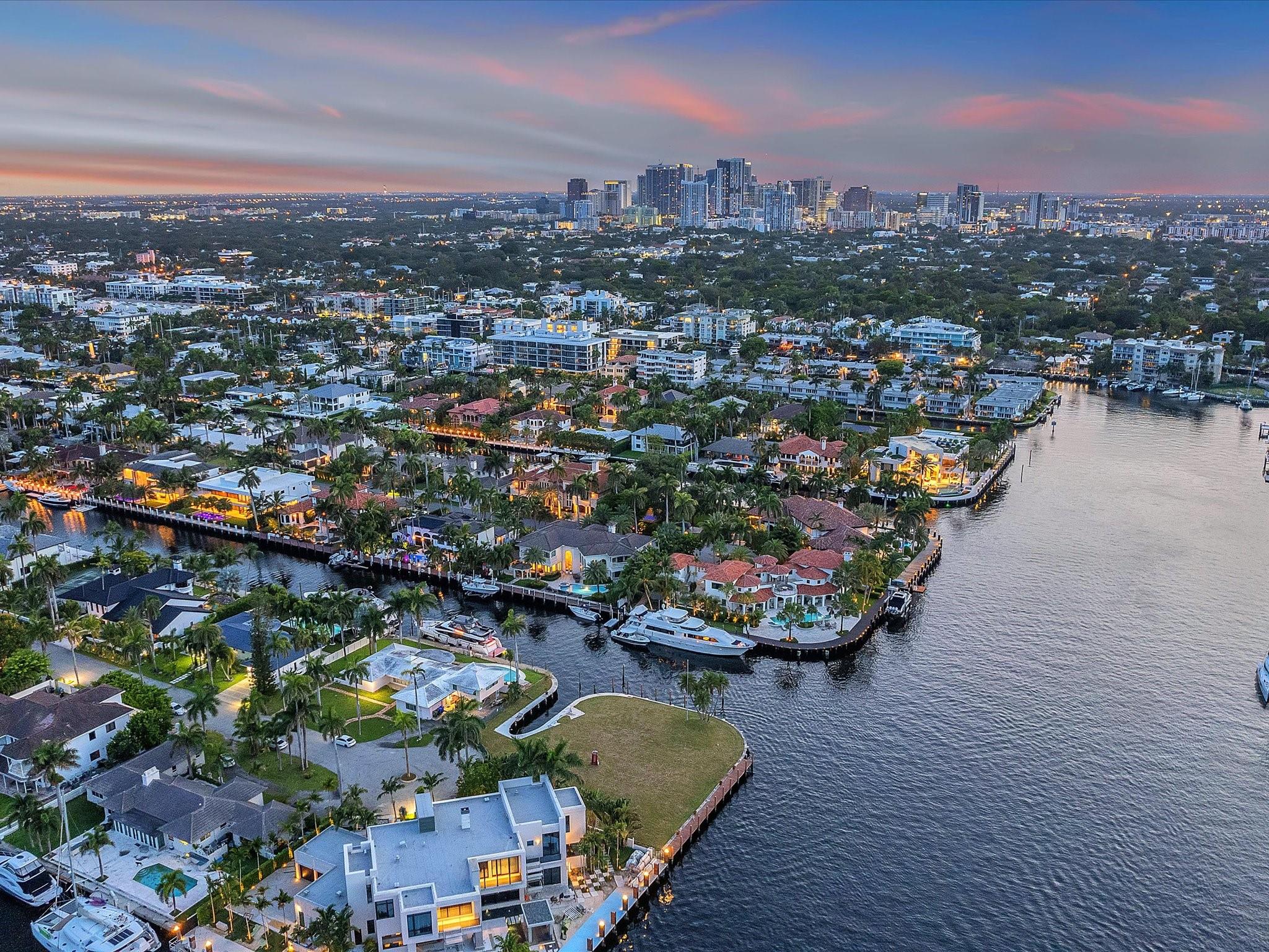 223 Royal Palm Drive, Fort Lauderdale, FL 33301