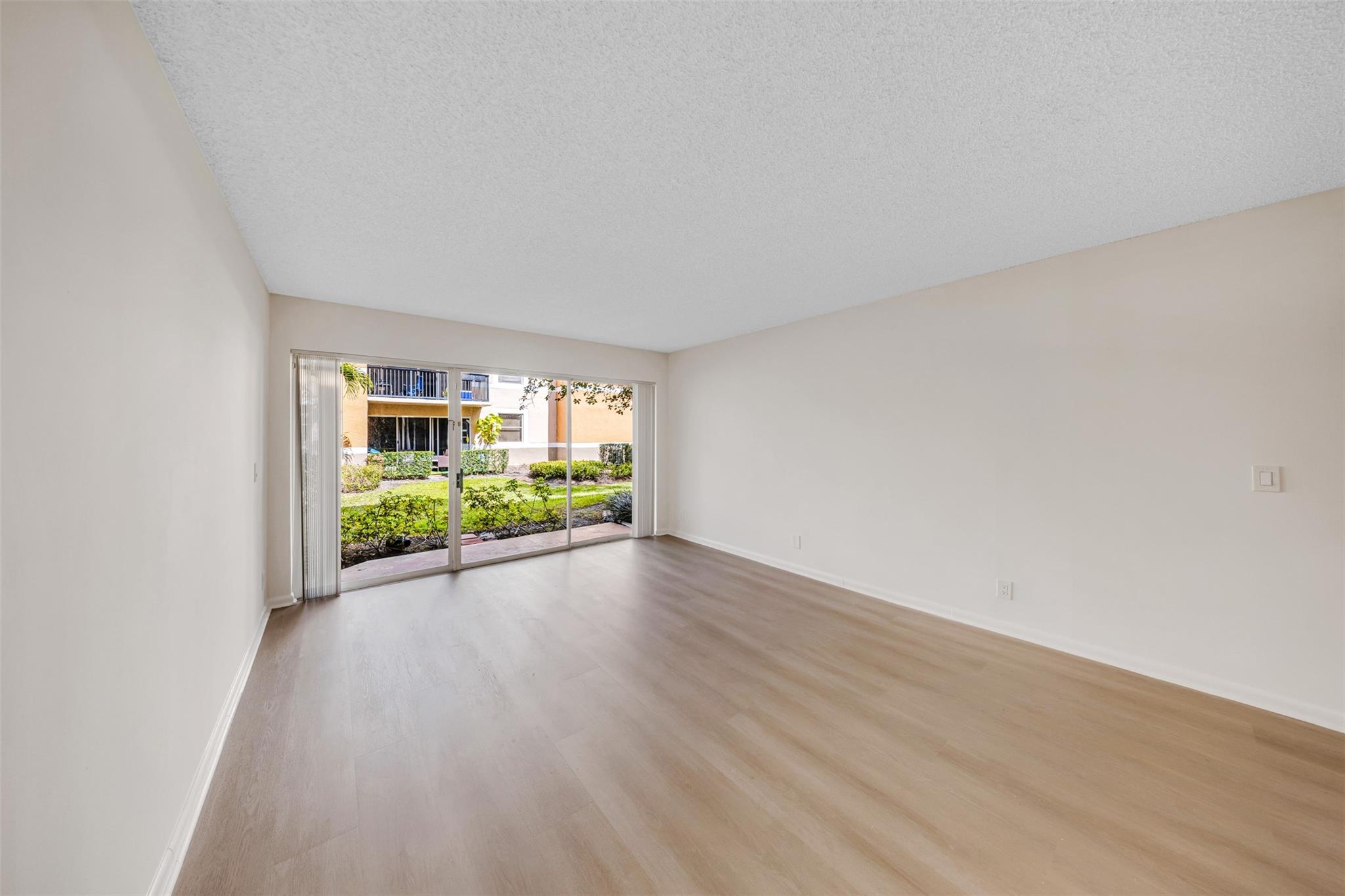 8977 Wiles Road 102, Coral Springs, FL 33067