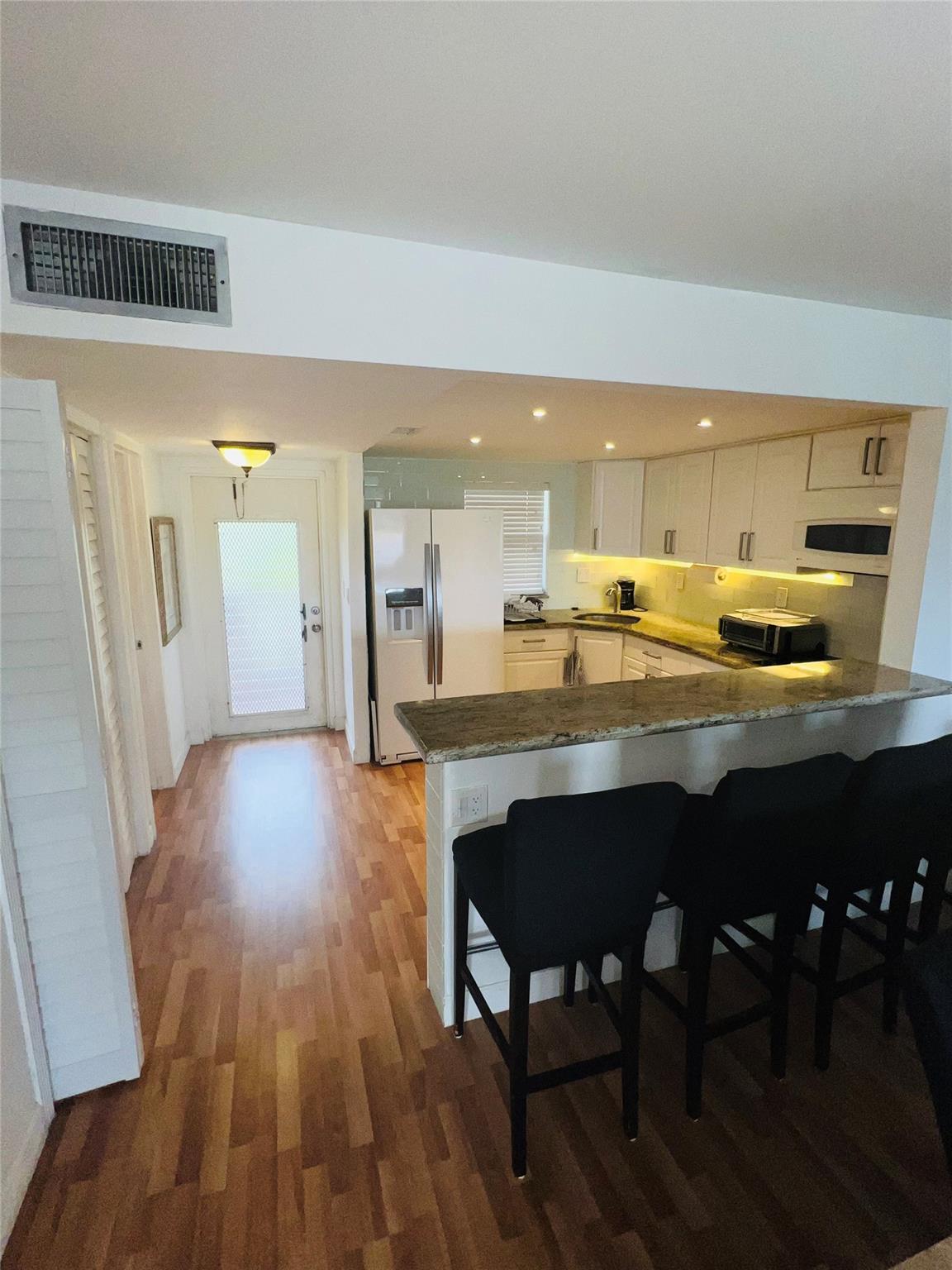 Photo for 9540 Sunrise Lakes Boulevard, 308, Sunrise, FL 33322 - Listing #FX-10501649 9540 Sunrise Lakes Boulevard, 308, Sunrise, FL 33322