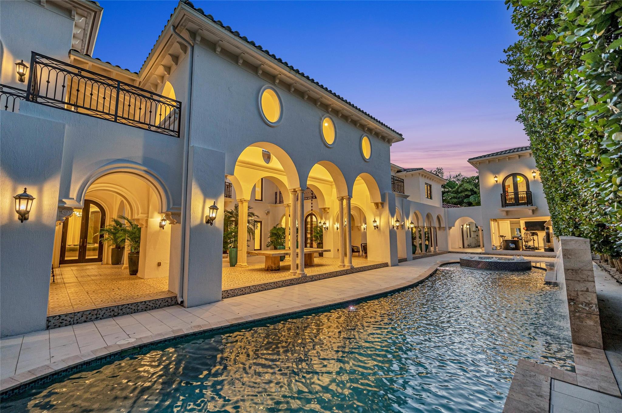 4955 SW 83rd Street, Miami, FL 33143