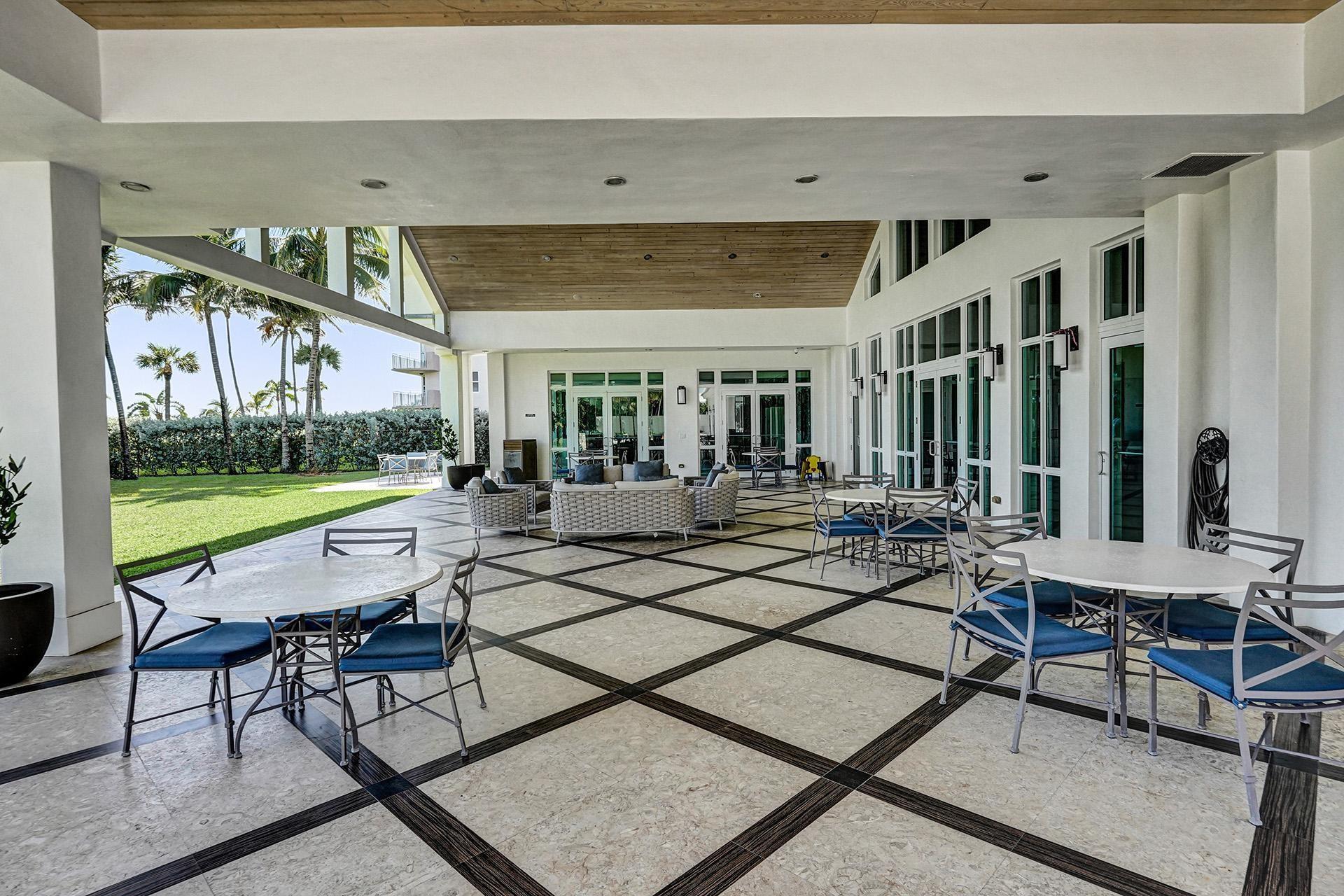 7 Seneca Road, Sea Ranch Lakes, FL 33308