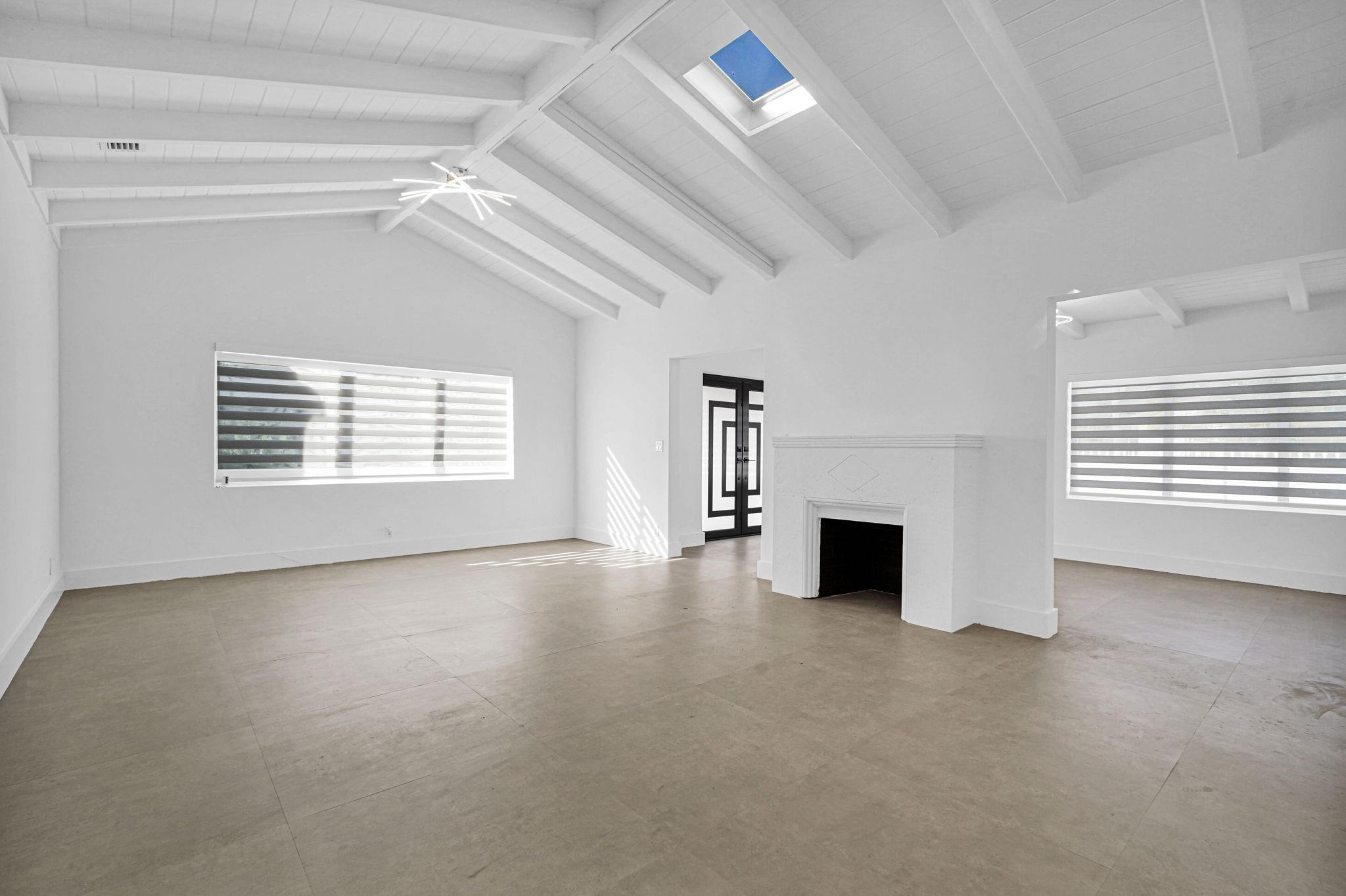 2291 SW 17th Street, Miami, FL 33145