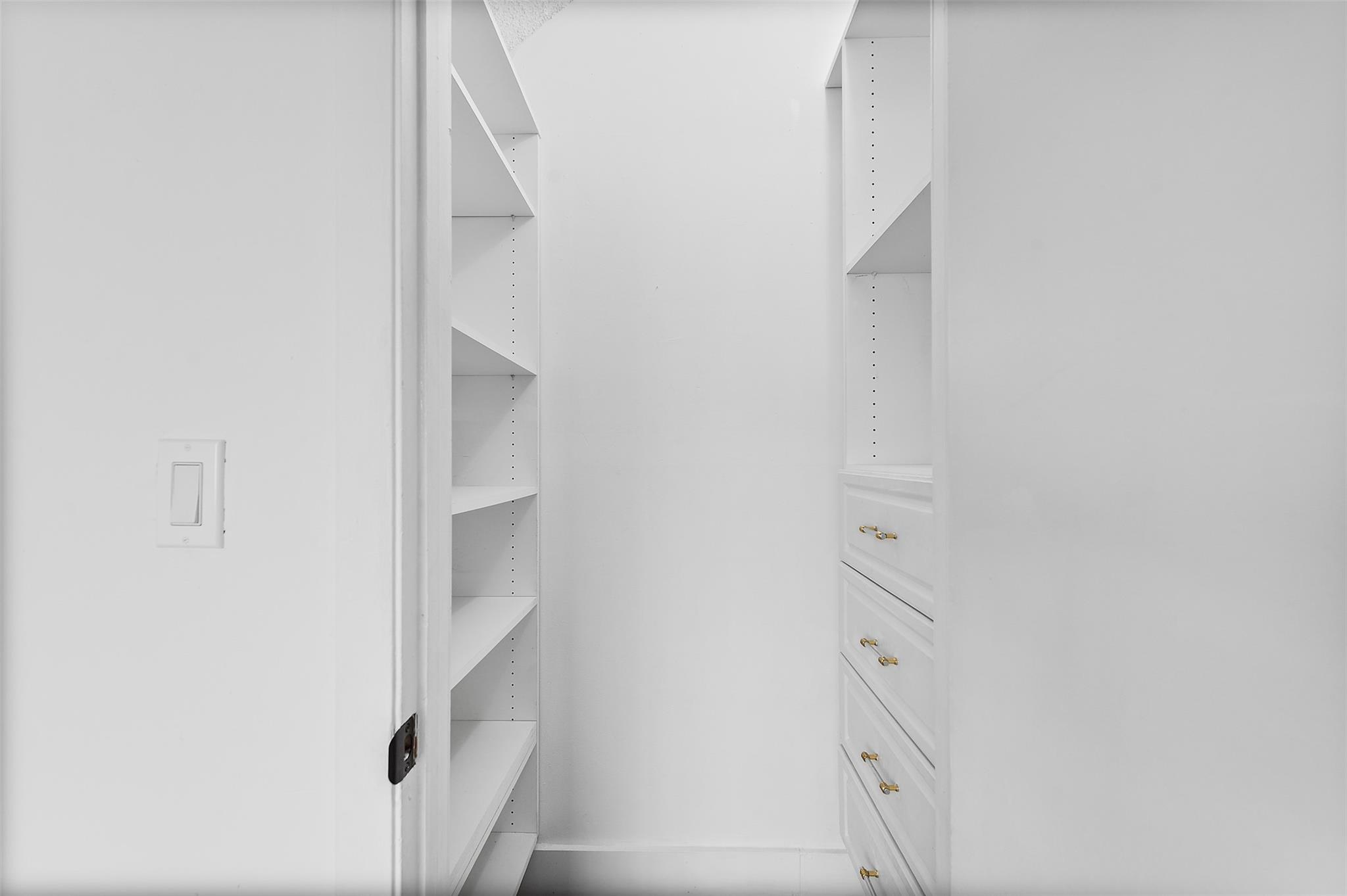 3951 Coral Springs Drive 21, Coral Springs, FL 33065