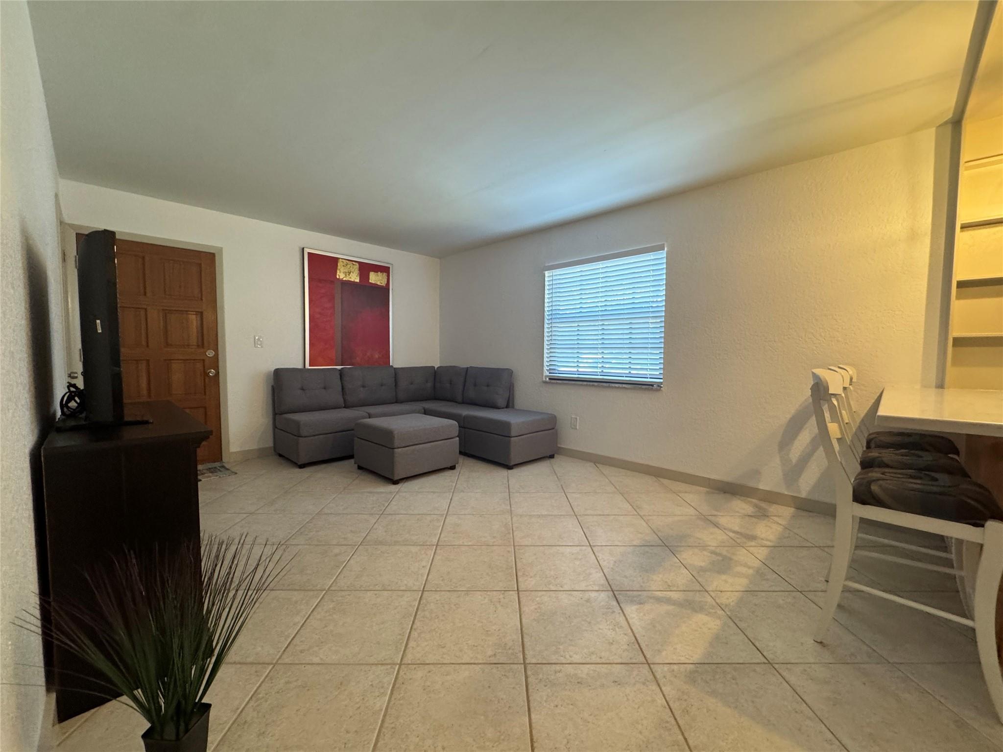 Photo for 815 NE 28th Street, 104, Wilton Manors, FL 33334 - Listing #FX-10492542 815 NE 28th Street, 104, Wilton Manors, FL 33334