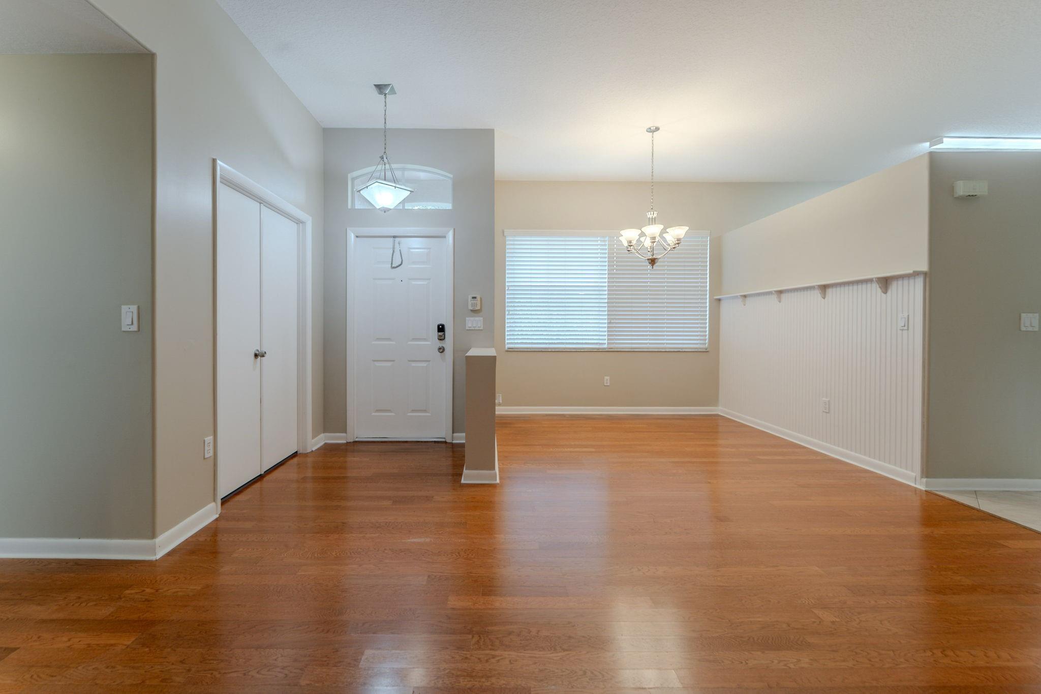 Photo for 6359 Stonehurst Circle, Lake Worth, FL 33467 - Listing #FX-10528195 6359 Stonehurst Circle, Lake Worth, FL 33467